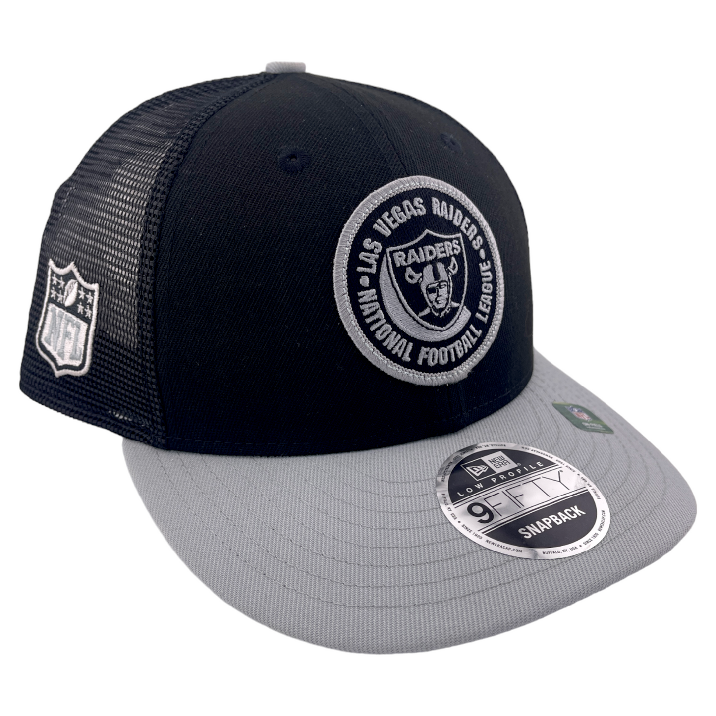 New Era Las Vegas Raiders NFL 2023 Sideline 9FIFTY Low Profile Mesh Snapback Hat