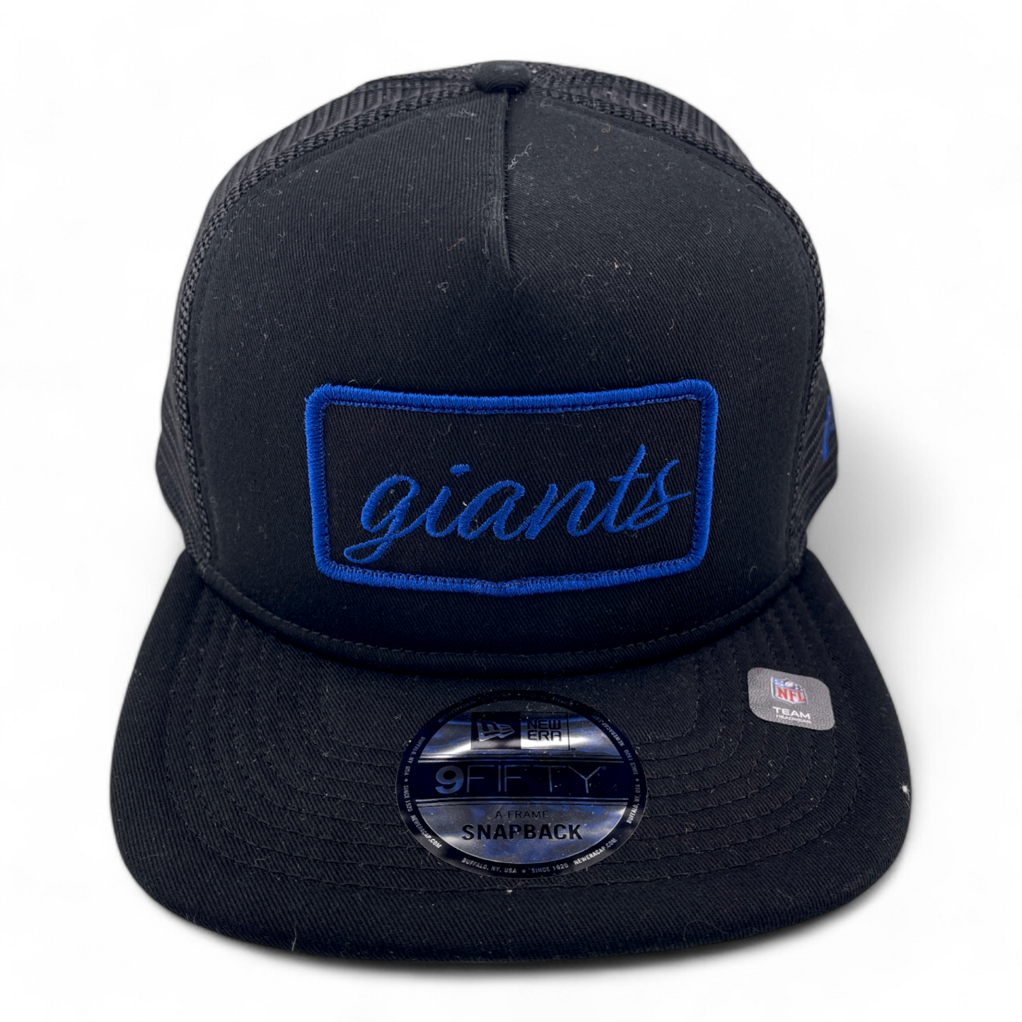 New Era New York Giants NFL Black Forum 9Fifty Mesh Back Trucker Snapback Hat