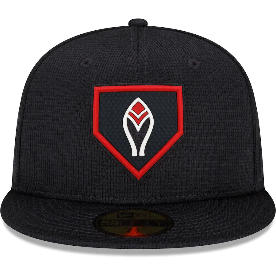 New Era Atlanta Braves MLB 2022 Clubhouse Alternate Logo Blue 59FIFTY Fitted Hat