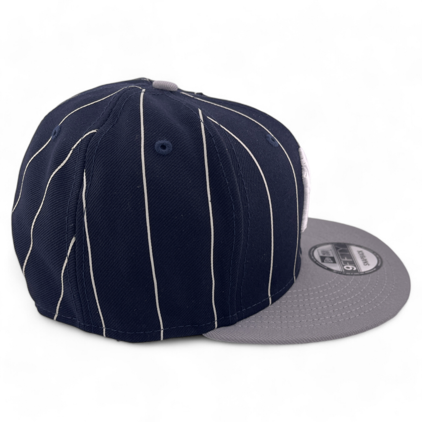 New Era New York Yankees MLB Pinstripe Birdcage 9FIFTY Snapback Adjustable Hat