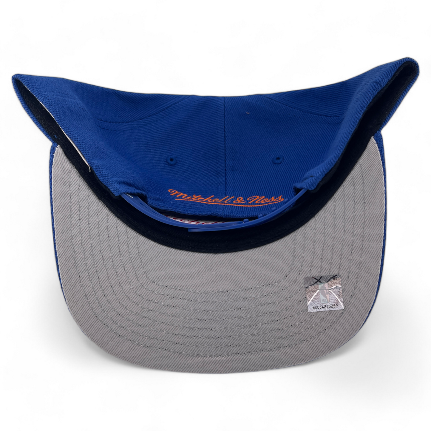 Mitchell & Ness New York Knicks NBA Core Basic Classic Logo Snapback Hat Cap