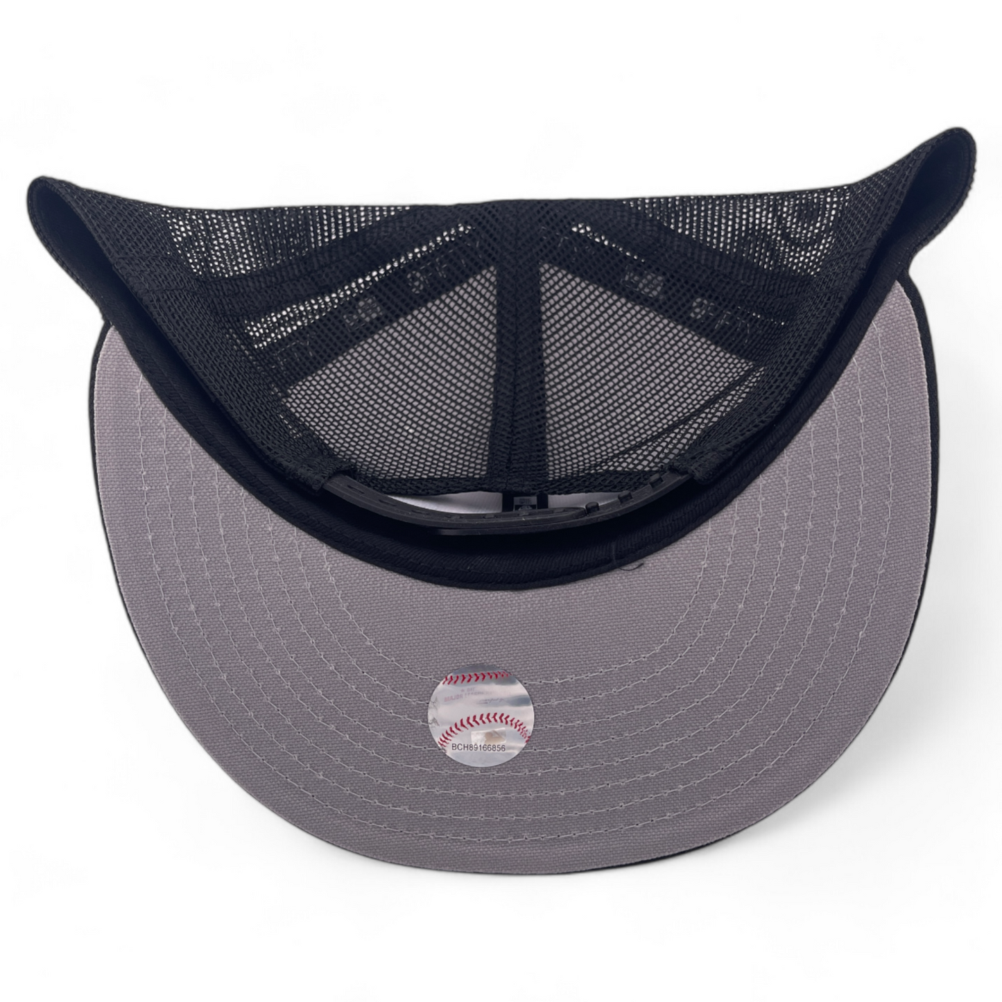 New Era Miami Marlins MLB White Front Script 9FIFTY Mesh Snapback Trucker Hat