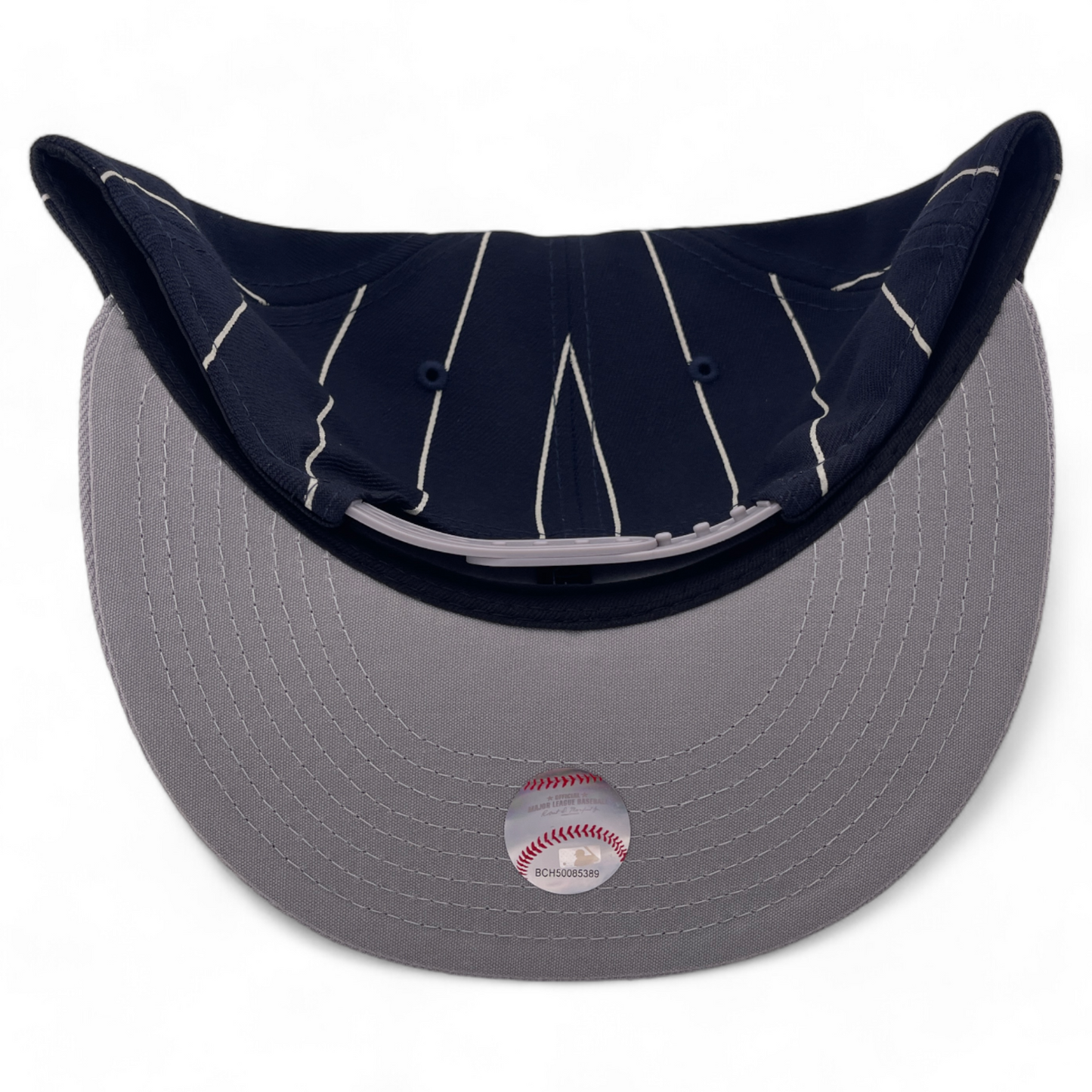 New Era New York Yankees MLB Pinstripe Birdcage 9FIFTY Snapback Adjustable Hat