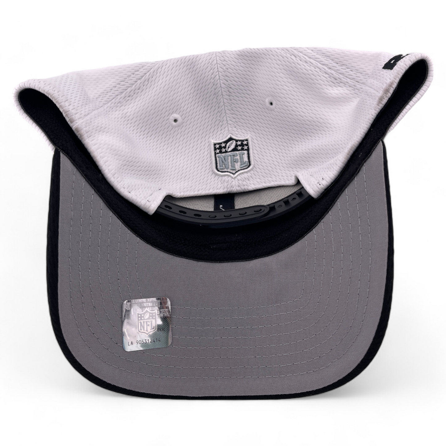 New Era Las Vegas Raiders NFL 2023 Sideline 9Forty Stretch-Snap Snapback Hat Cap