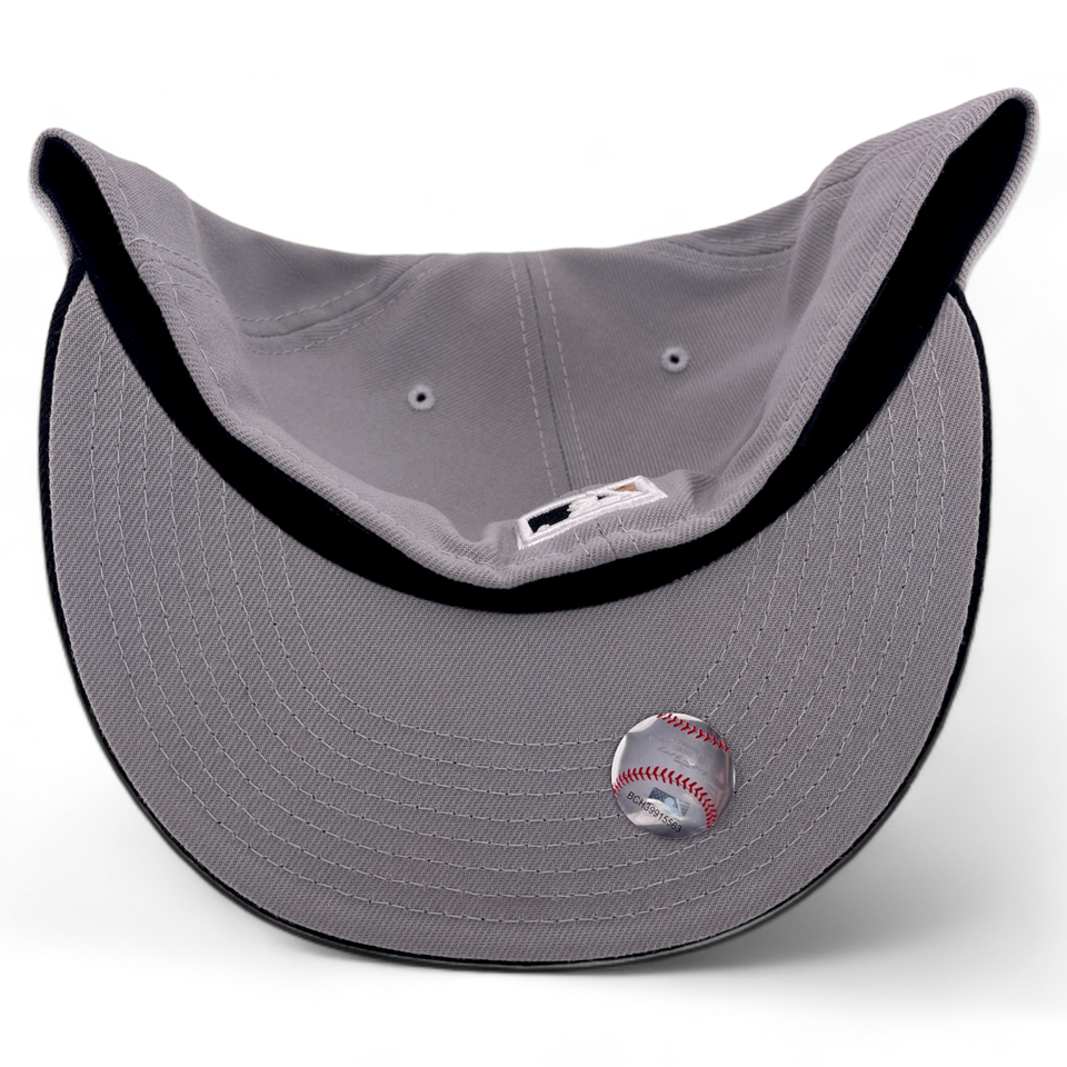 New Era Boston Red Sox MLB 1998 World Series Leather Logo 59FIFTY Fitted Hat