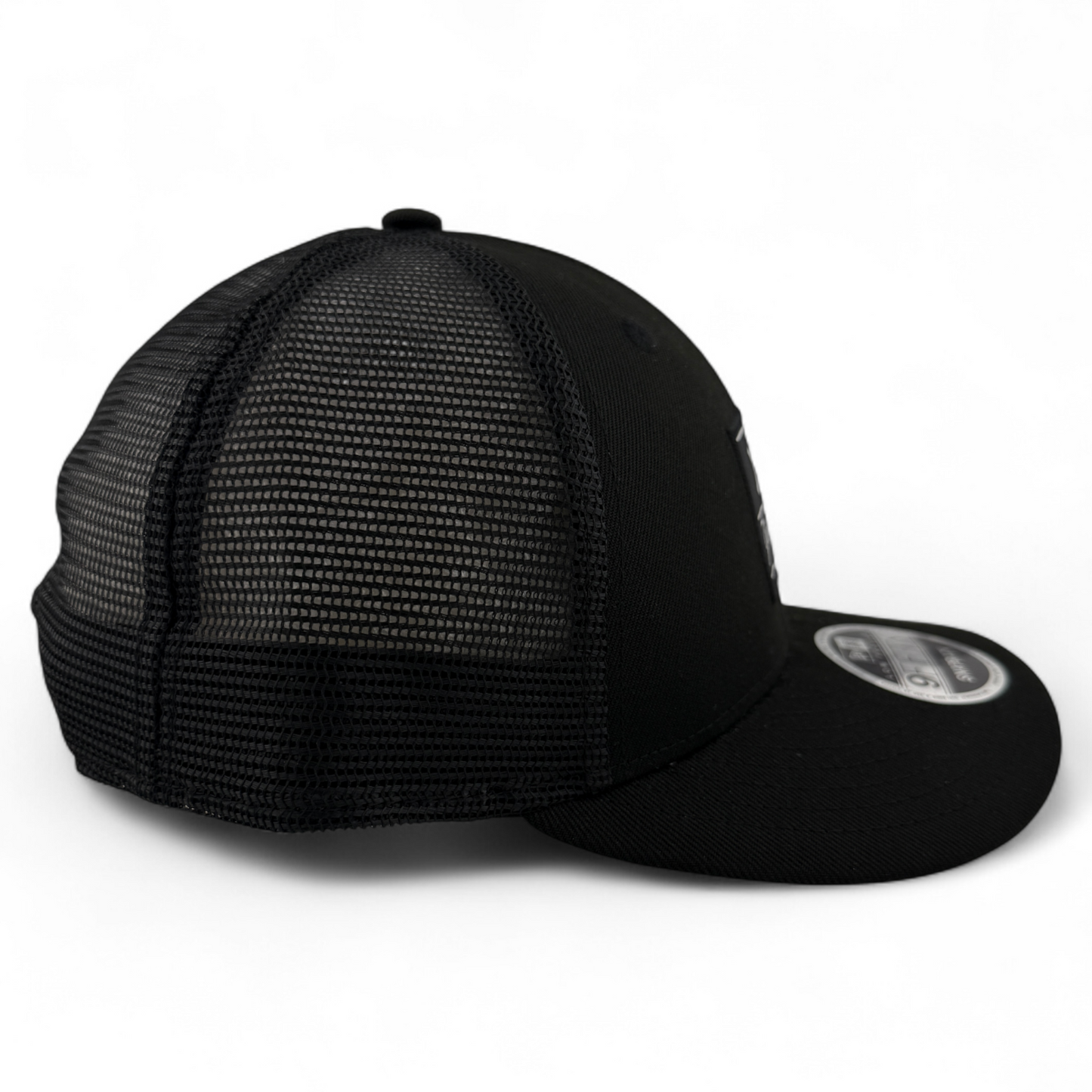 New Era New York Yankees MLB Labeled Logo 9Fifty Low Profile Trucker Snapback