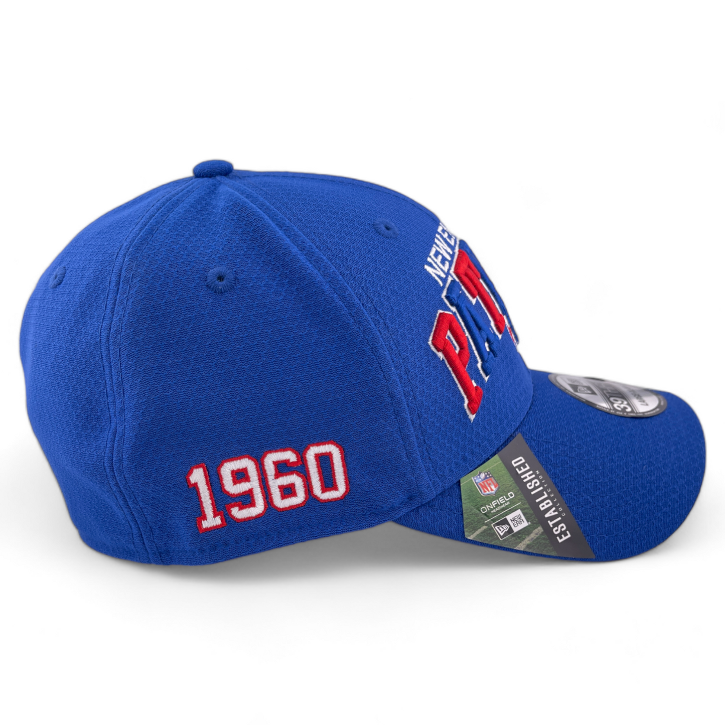 New Era New England Patriots NFL 2019 Sideline Throwback Logo 39Thirty Hat Cap