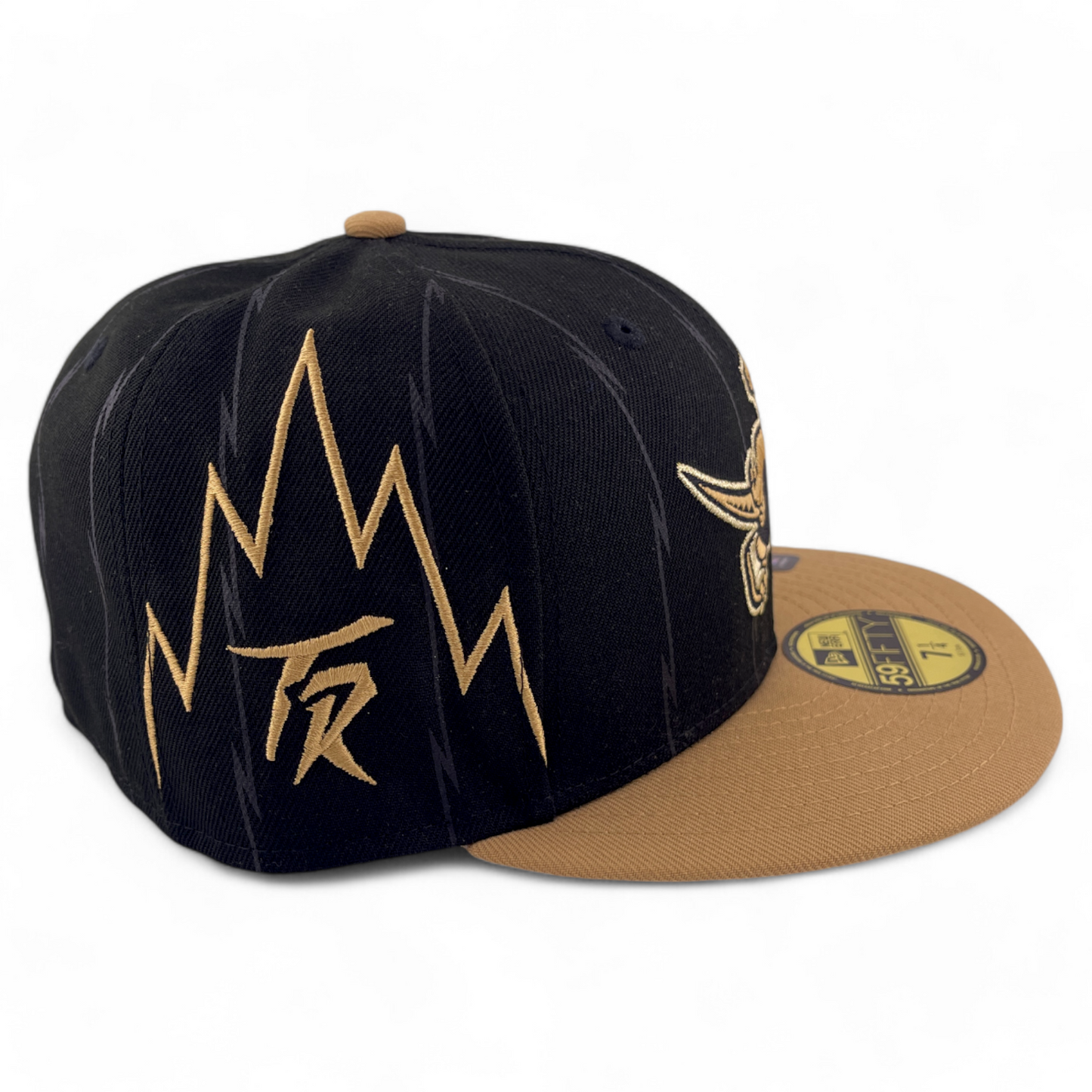 New Era Toronto Raptors NBA 2021/2022 City Edition Gold Pin 59Fifty Fitted Hat