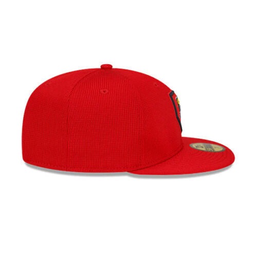 New Era Los Angeles Angels MLB 2022 Clubhouse Logo Red 59FIFTY Fitted Hat Cap