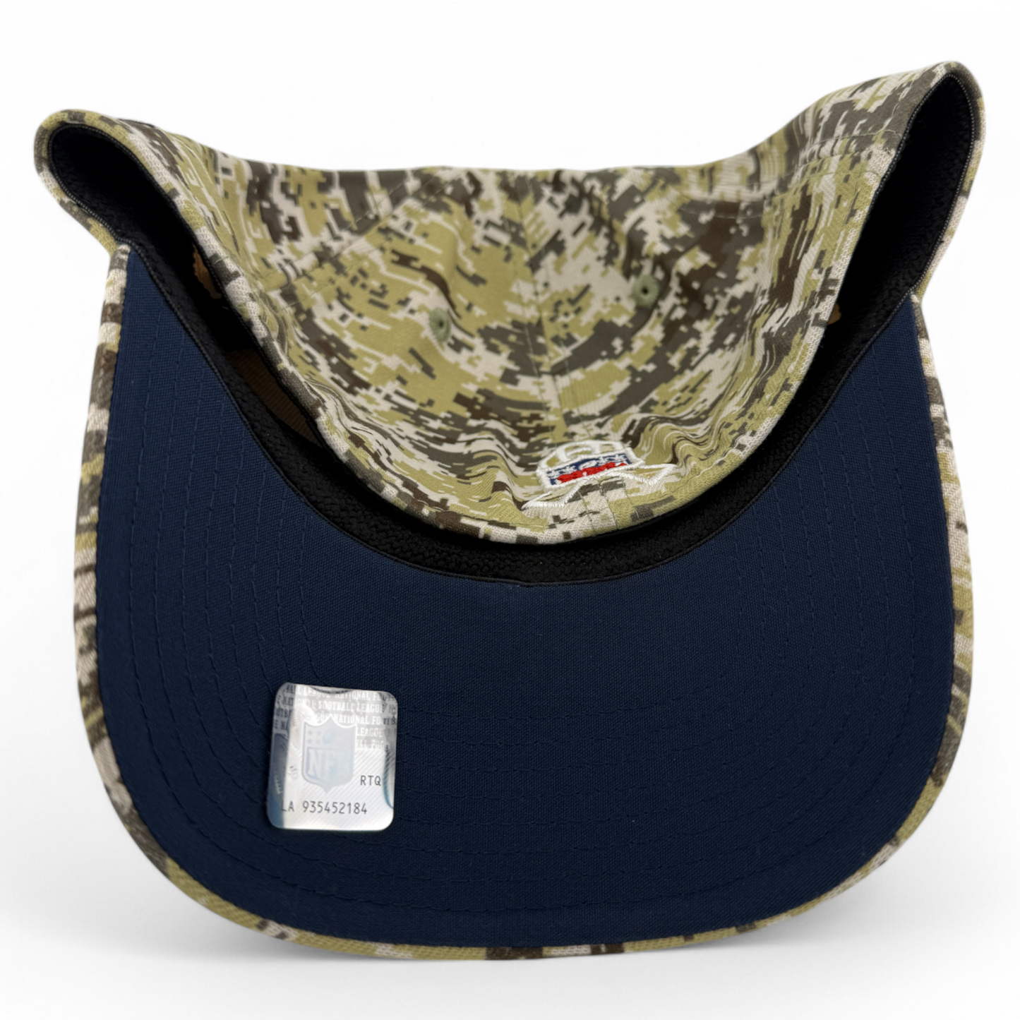 New Era Dallas Cowboys 2023 Salute to Service Camo NFL 39Thirty Flex Fit Hat Cap