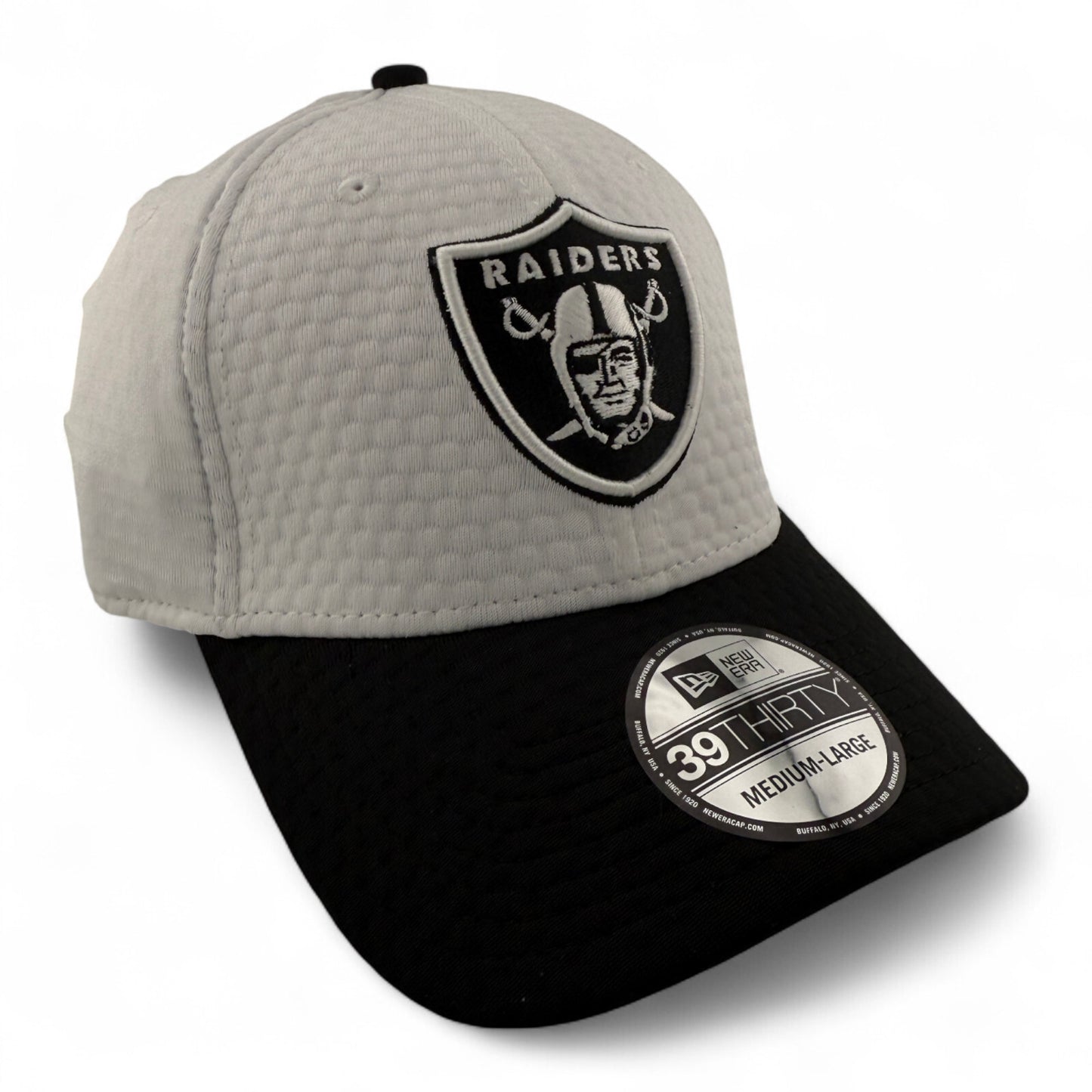 New Era Las Vegas Raiders NFL 2024 Training Camp 39Thirty Flex Fit Hat Cap
