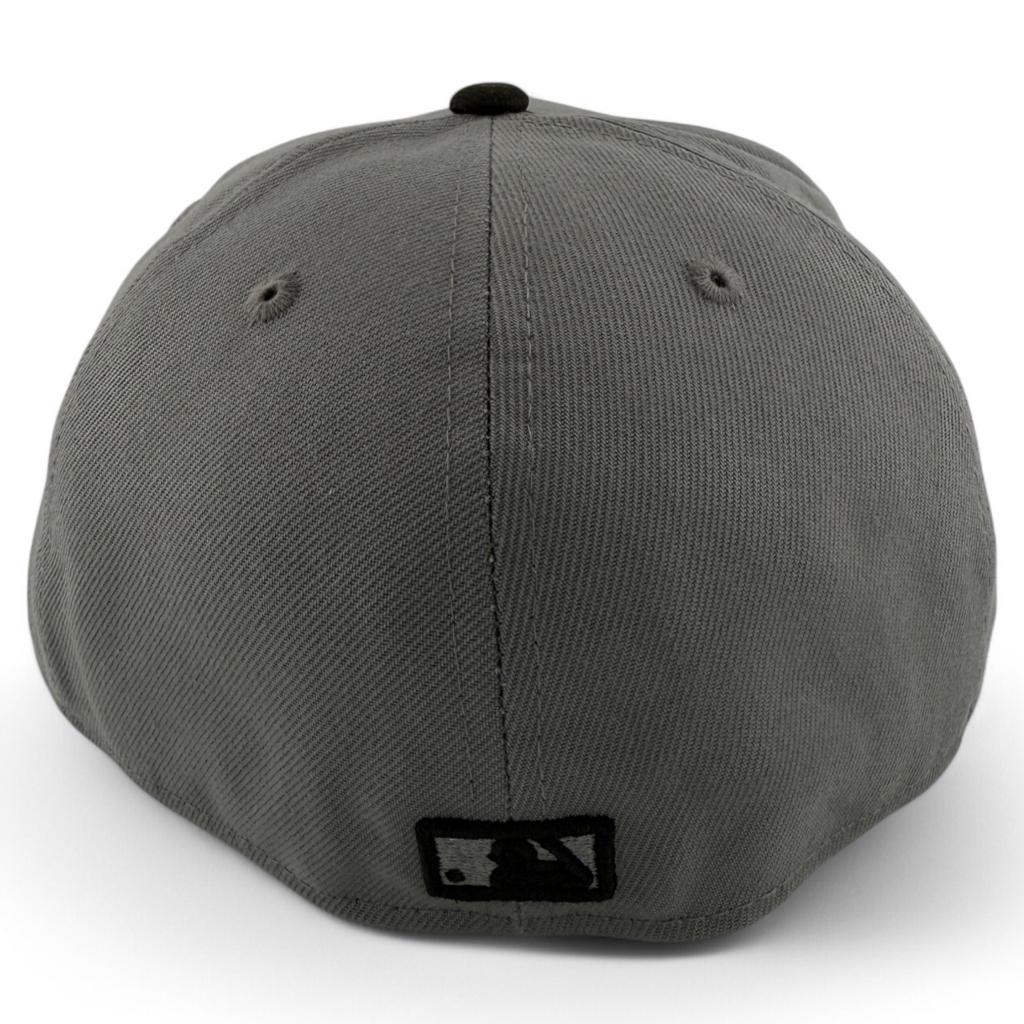 New Era Atlanta Braves MLB Basic Grey/Black Logo 59Fifty Fitted Hat Cap