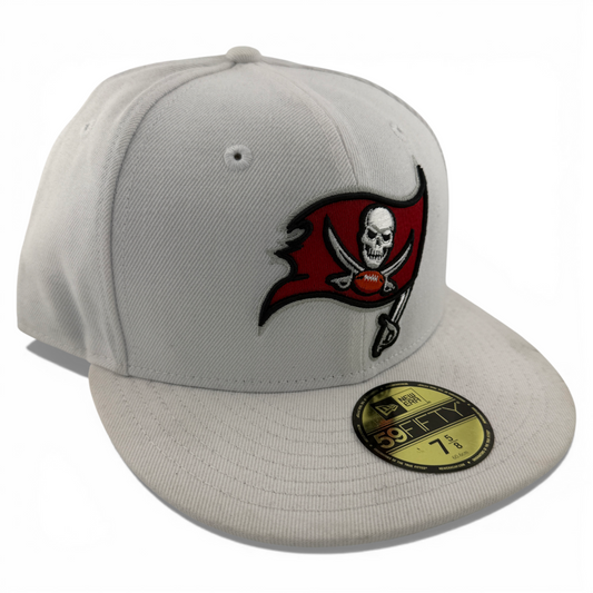 New Era Tampa Bay Buccaneers NFL Team Classic White 59Fifty Fitted Hat Cap