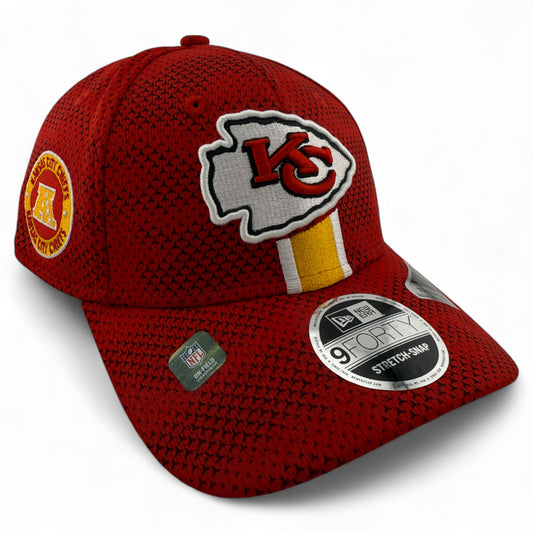 New Era Kansas City Chiefs 2024 Sideline 9Forty Stretch Adjustable Snapback Hat