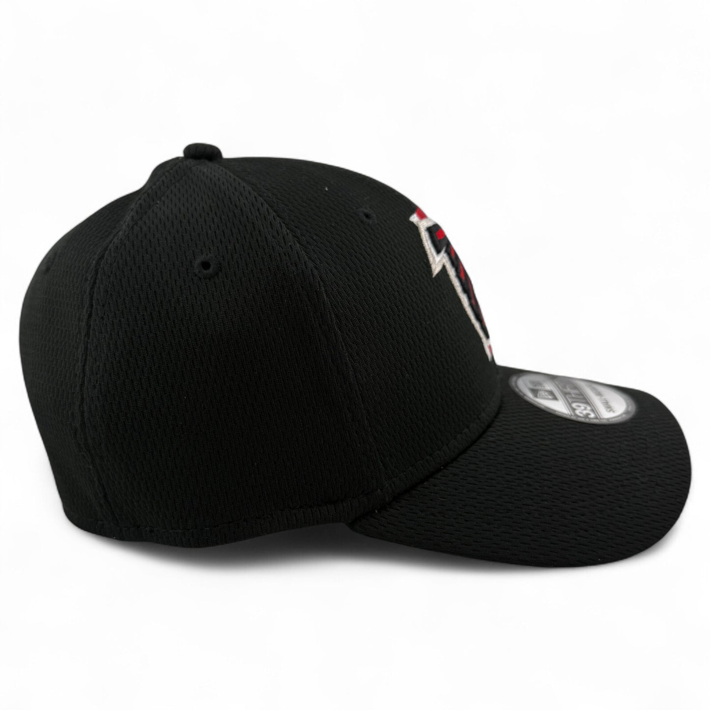 New Era Atlanta Falcons NFL 2024 Sideline Neo Mesh Back 39Thirty Flex Fit Hat