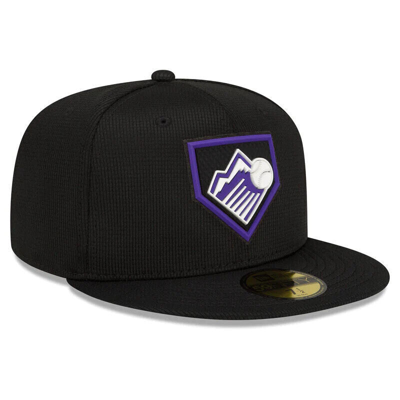 New Era Colorado Rockies MLB 2022 Clubhouse Raised Logo Black 59FIFTY Fitted Hat Cap