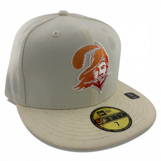 New Era Tampa Bay Buccaneers NFL Cream Throwback 59Fifty Fitted Hat Cap DAMAGED