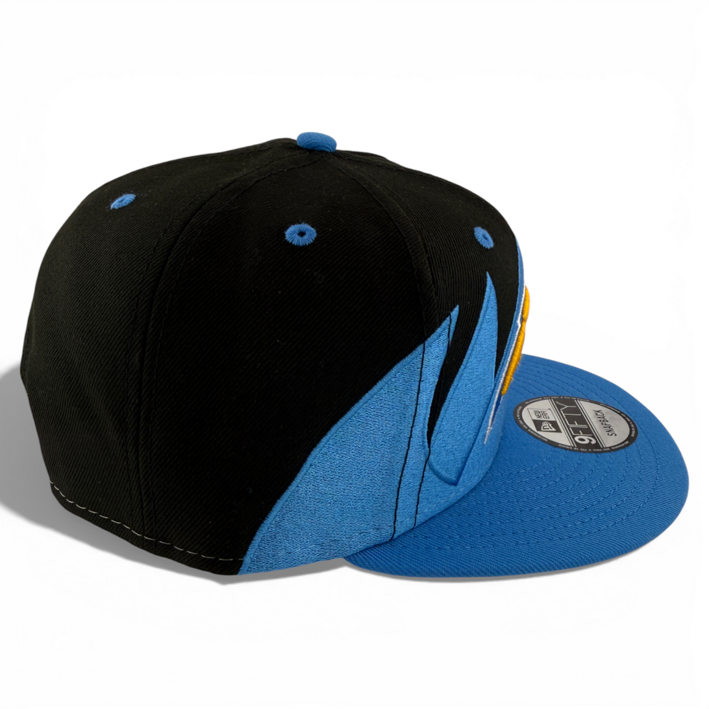 New Era Los Angeles Chargers NFL Retro Wave Sharktooth Neon 9Fifty Snapback Hat