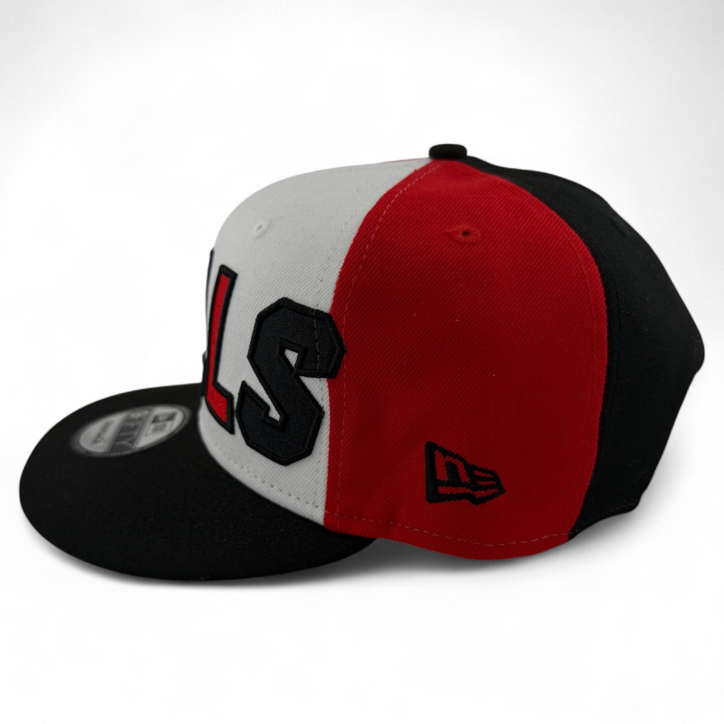 New Era Chicago Bulls NBA 2023 Back Half Black/Green 9Fifty Snapback Hat Cap