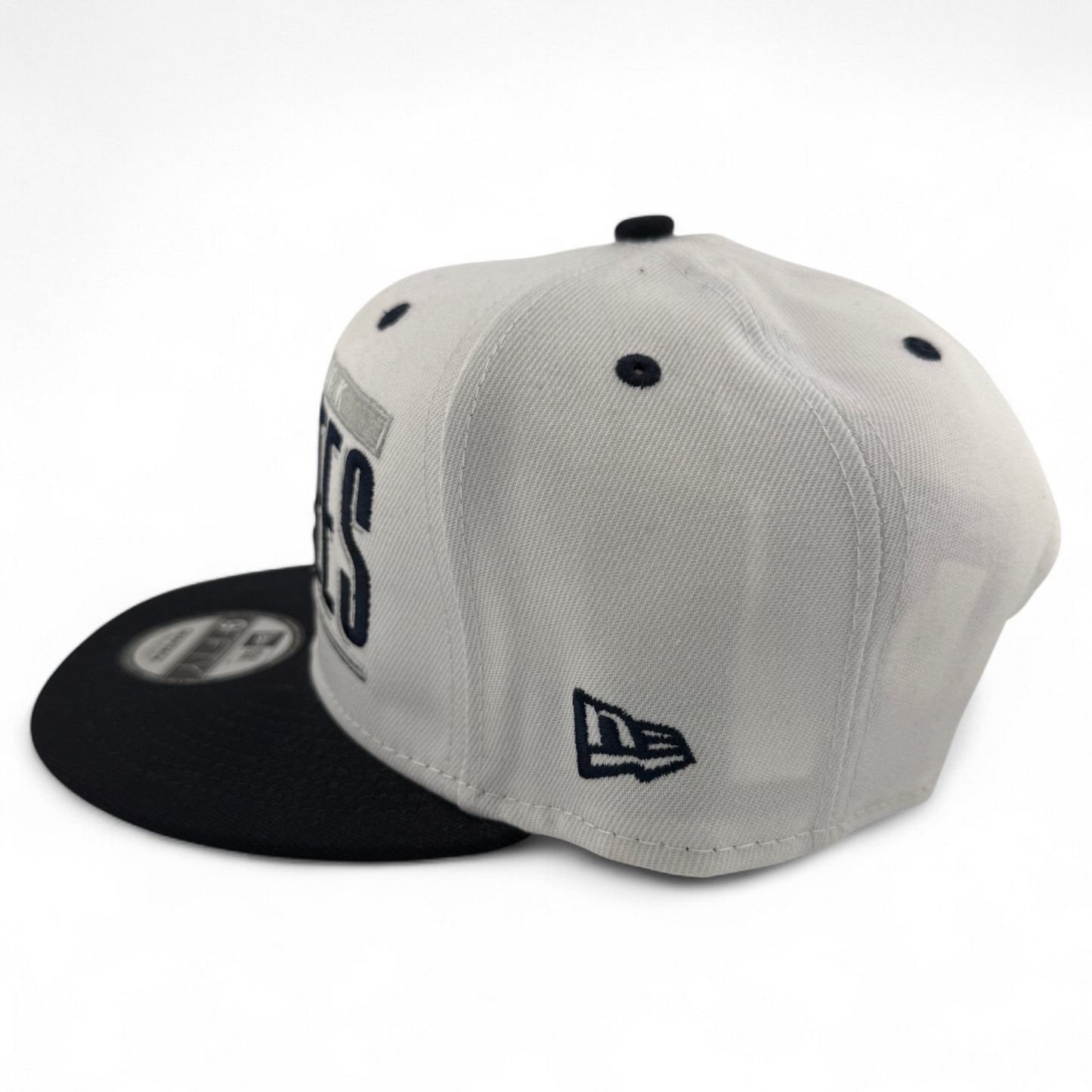 New Era New York Yankees MLB Retro Title 9FIFTY Snapback Adjustable Hat Cap