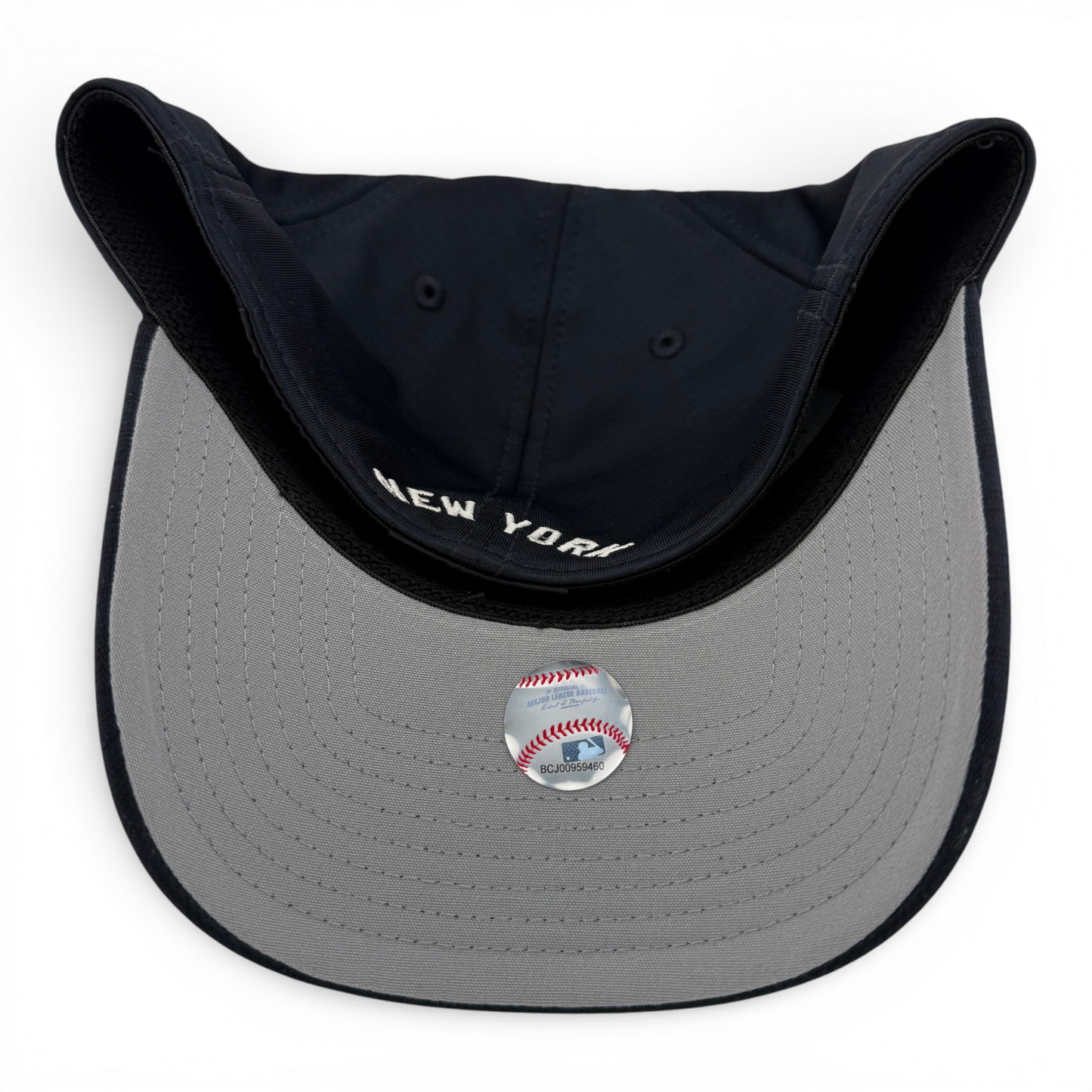 New Era New York Yankees MLB 2024 Clubhouse Sport 39Thirty Flex Fit Hat Cap