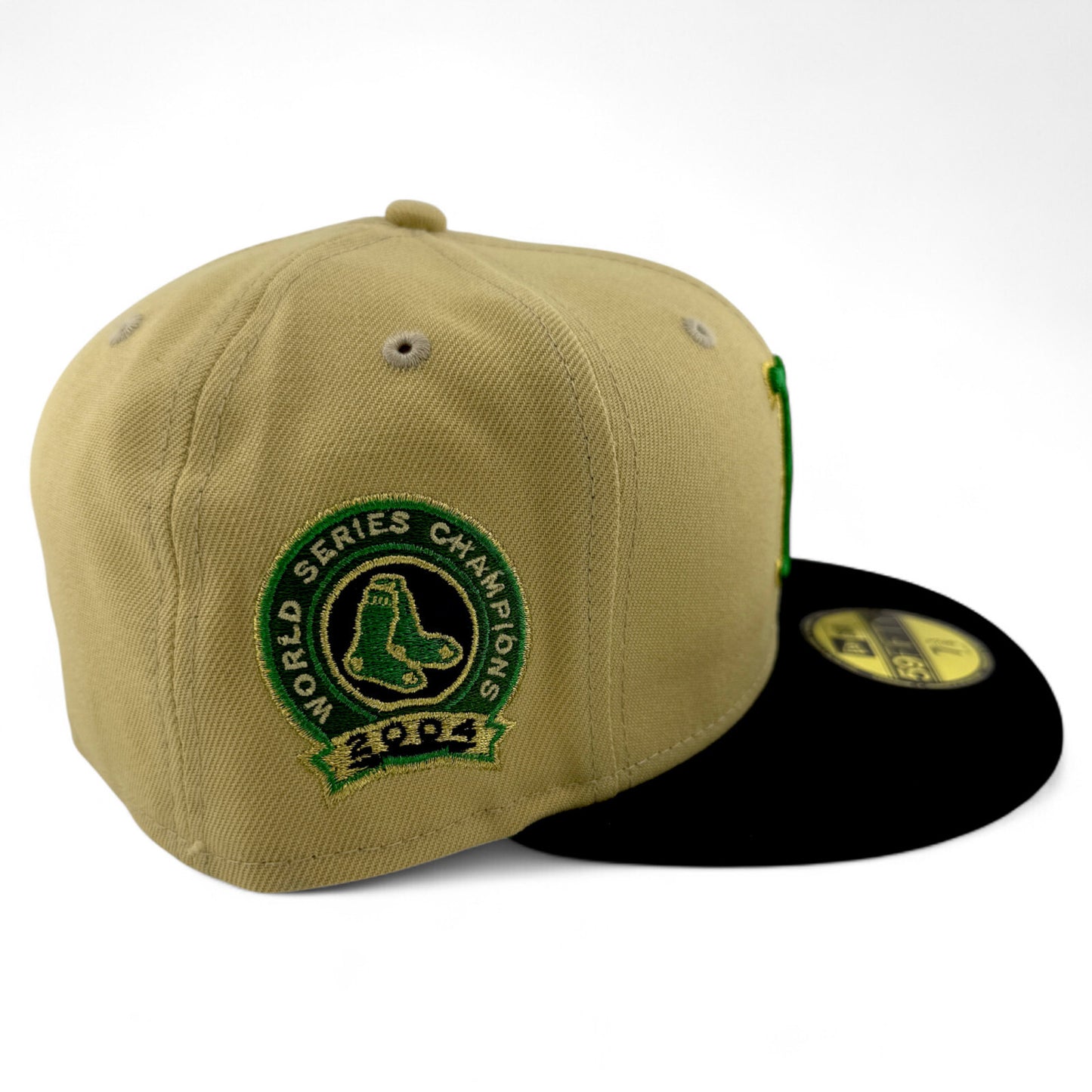 New Era Boston Red Sox MLB Pot of Gold 2004 World Series 59FIFTY Fitted Hat Cap