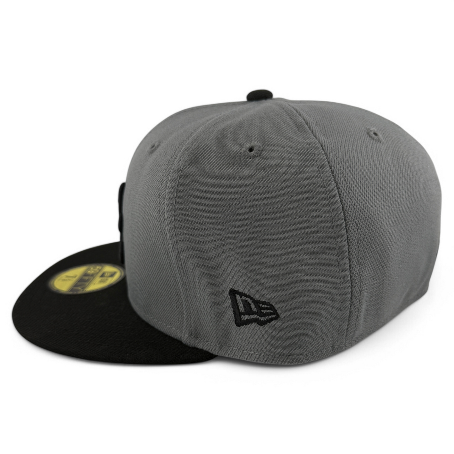 New Era Atlanta Braves MLB Basic Grey/Black Logo 59Fifty Fitted Hat Cap