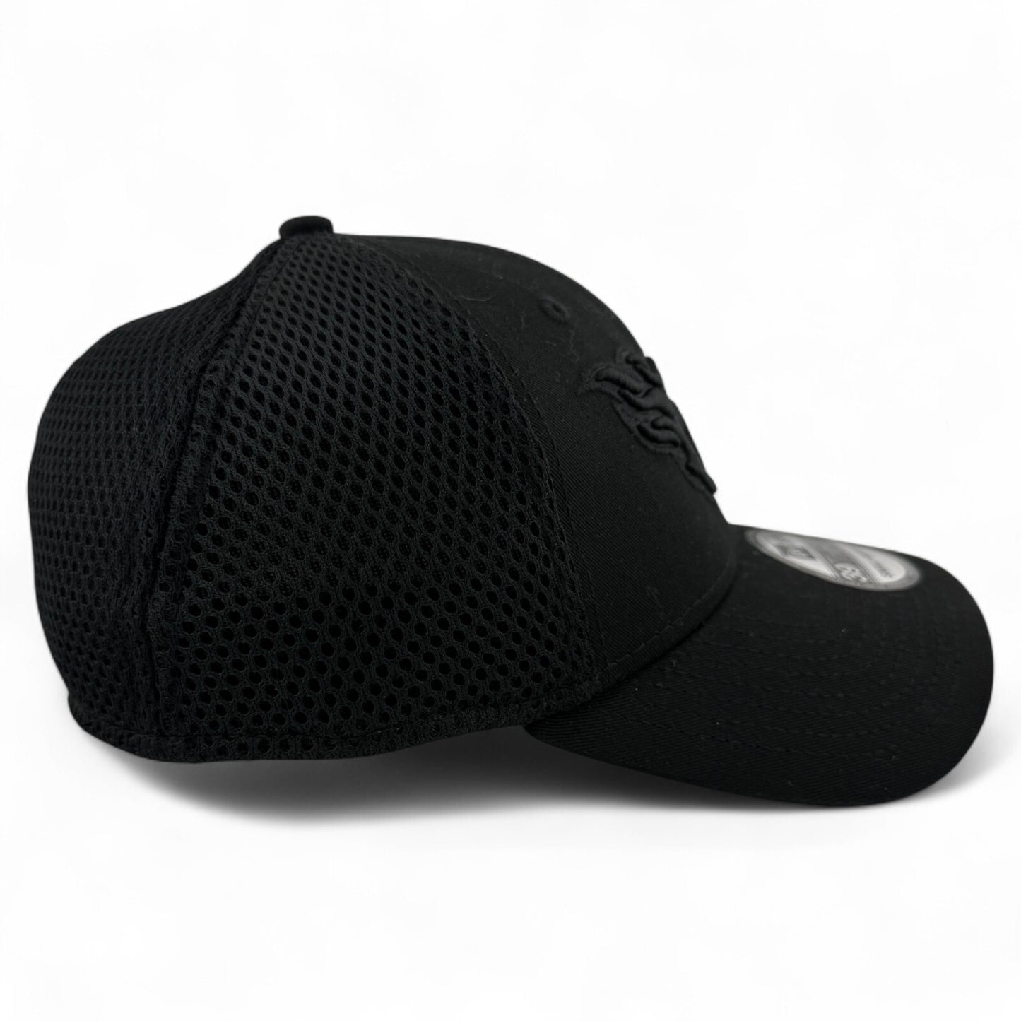 New Era Tennessee Titans NFL Solid All Black Neo Mesh 39Thirty Flex Fit Hat Cap