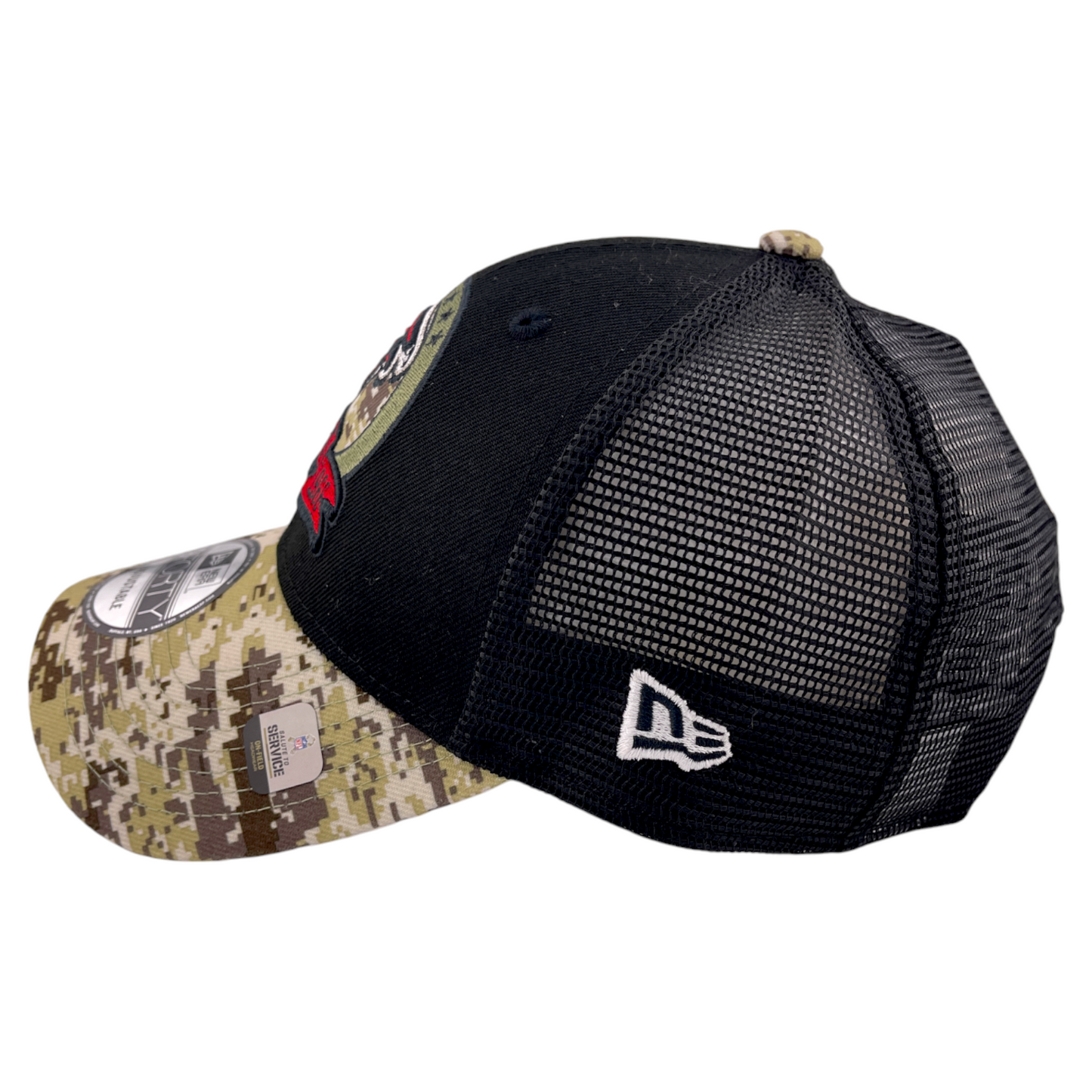 New Era Atlanta Falcons 2022 Salute to Service Black/Camo 9Forty Snapback Hat