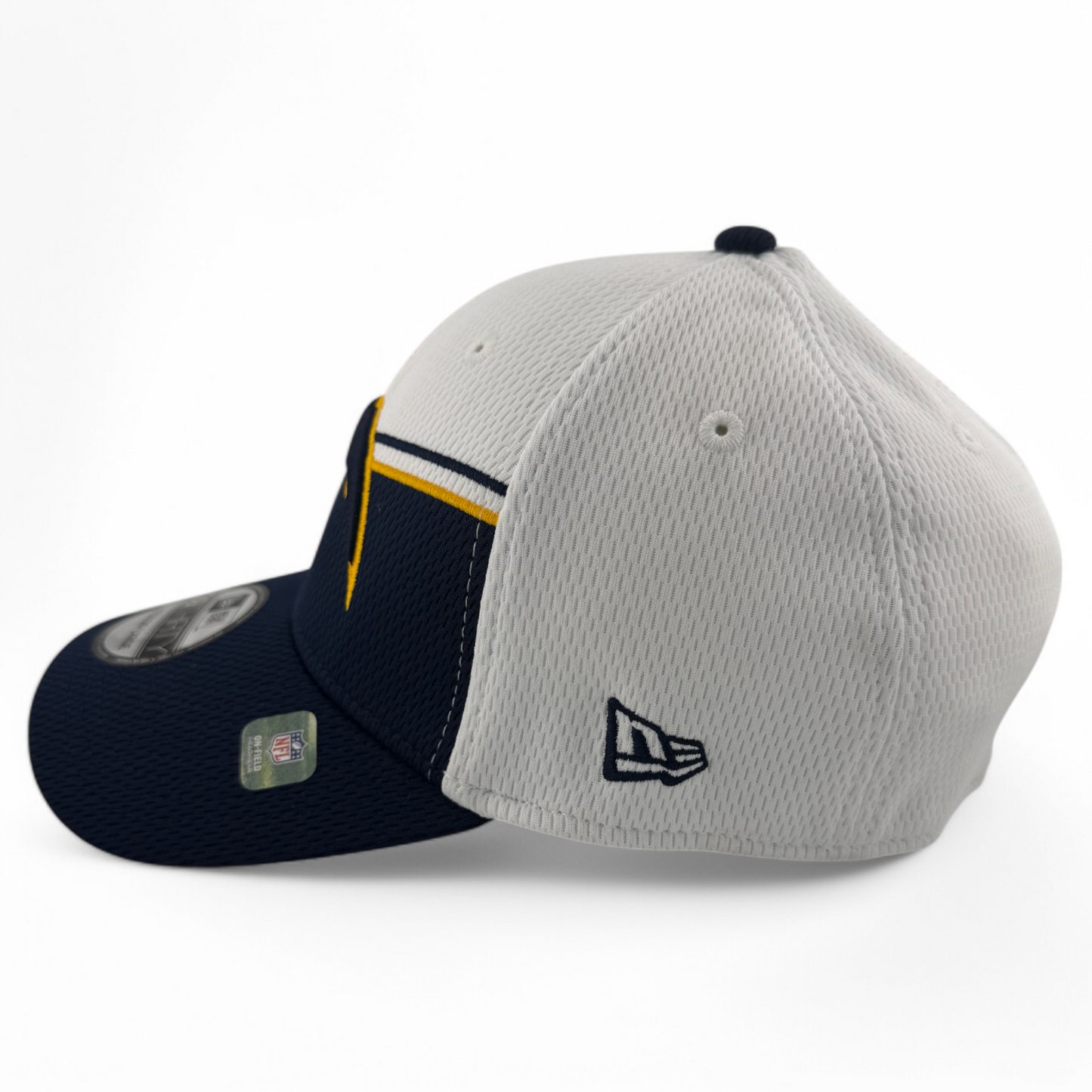 New Era Los Angeles Chargers NFL 2023 Sideline Navy 39Thirty Flex Fit Hat Cap