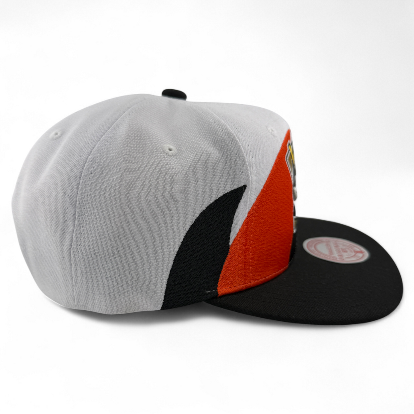 Mitchell & Ness Anaheim Ducks NHL Vintage Sharktooth Snapback Adjustable Hat Cap