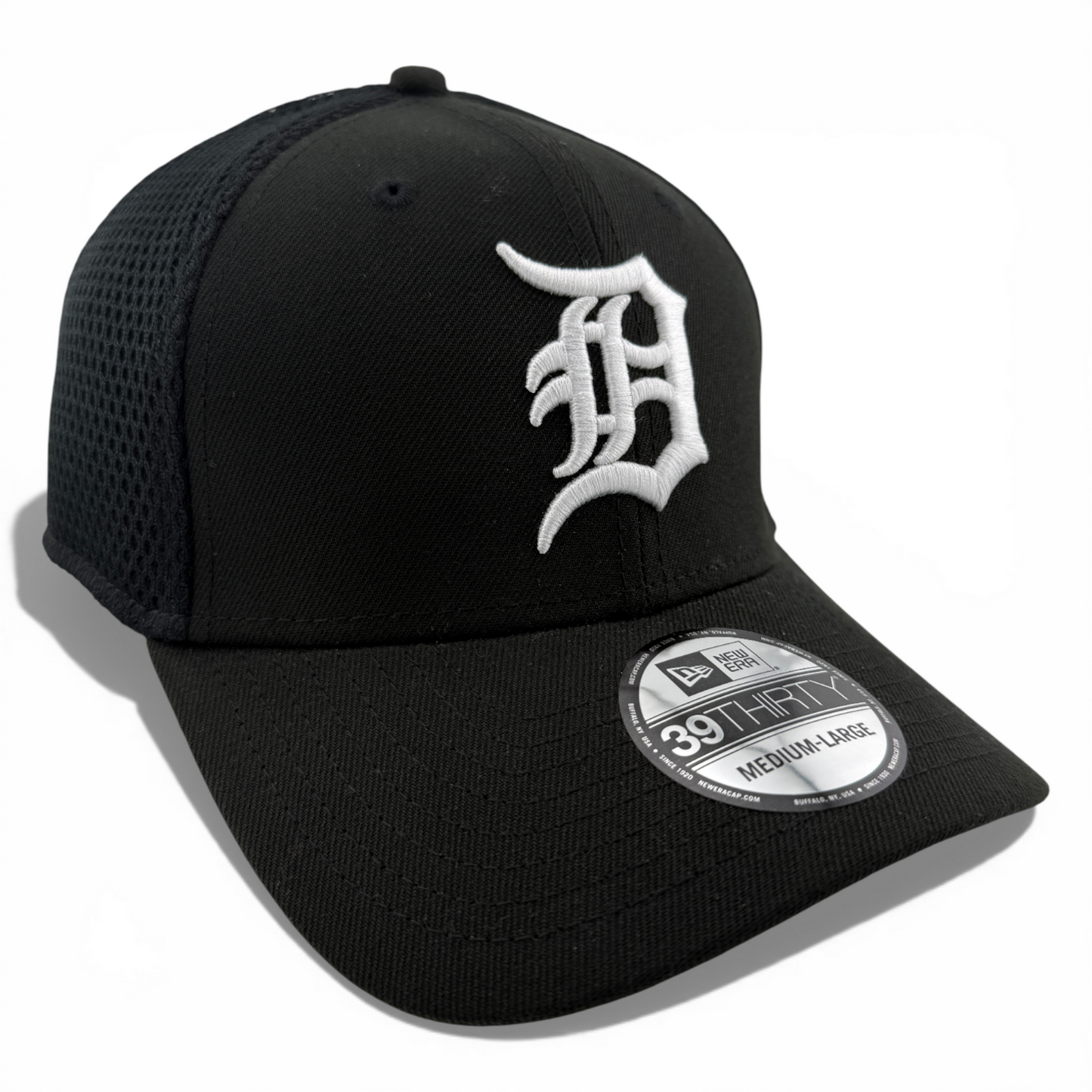 New Era Detroit Tigers MLB Black White Logo Neo Mesh 39Thirty Flex Fit Hat