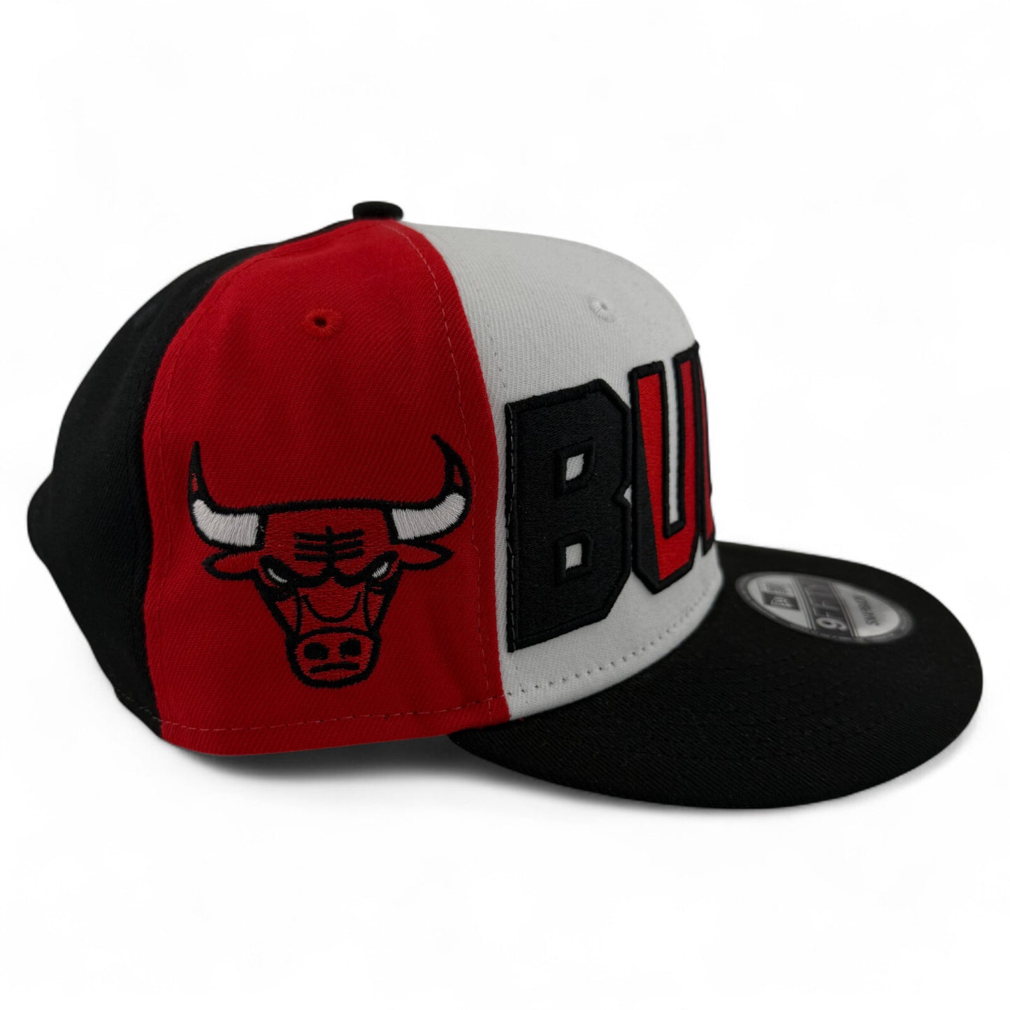 New Era Chicago Bulls NBA 2023 Back Half Black/Green 9Fifty Snapback Hat Cap