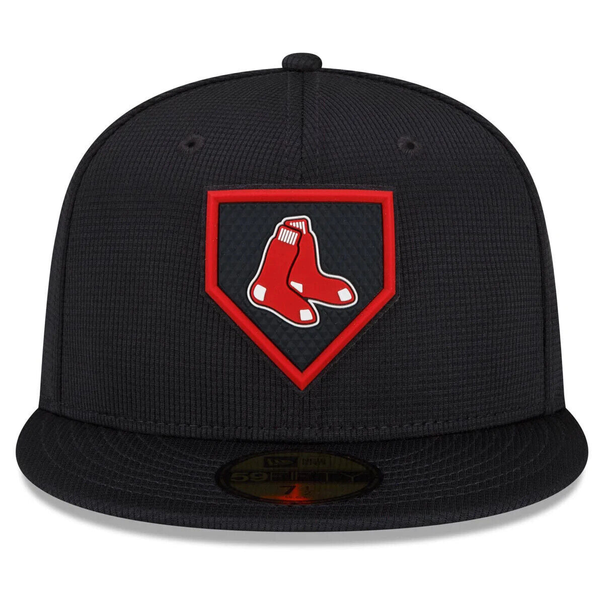 New Era Boston Red Sox MLB 2022 Clubhouse Raised Logo Blue 59FIFTY Fitted Hat Cap