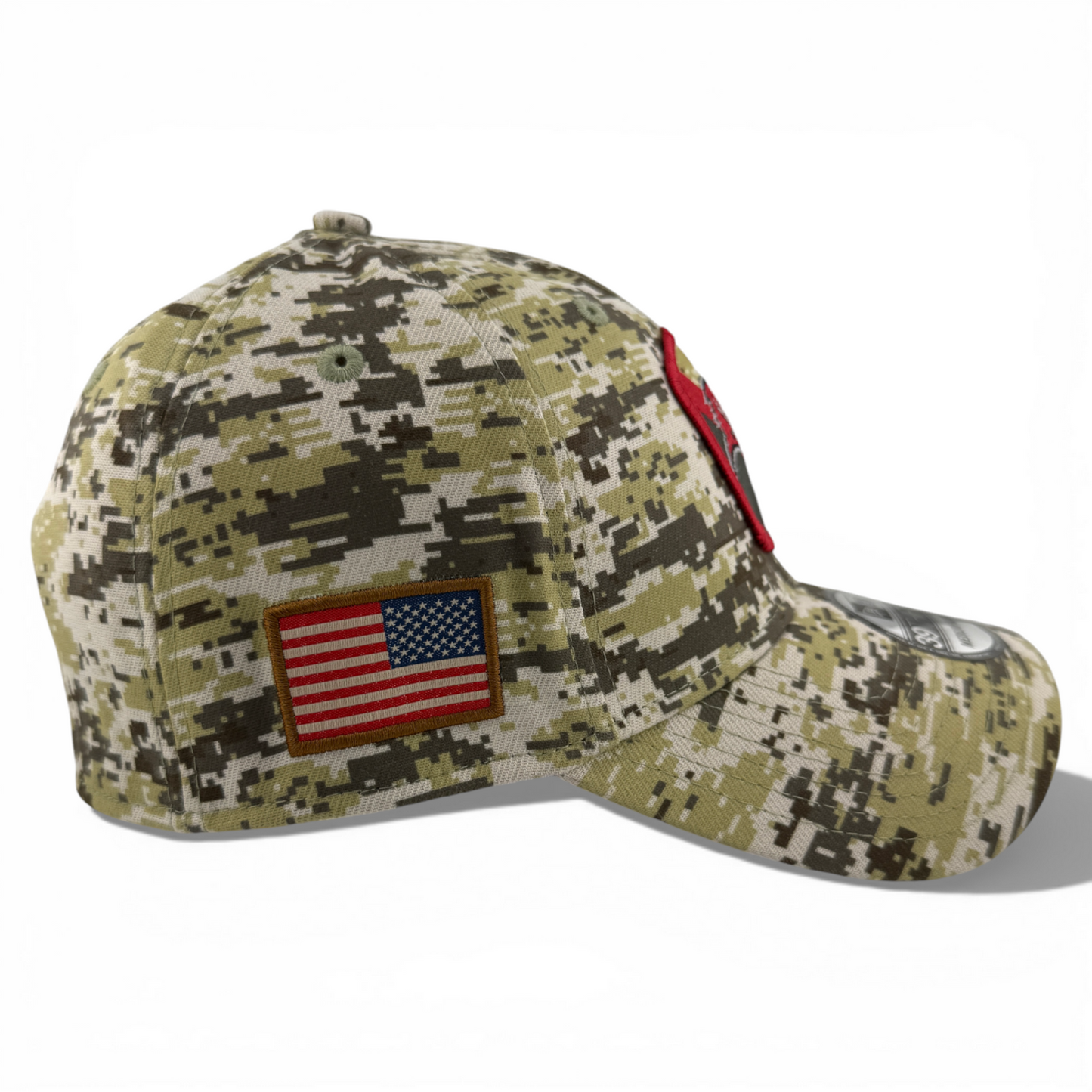 New Era Tampa Bay Buccaneers 2023 Salute to Service Camo NFL 39Thirty Flex Fit