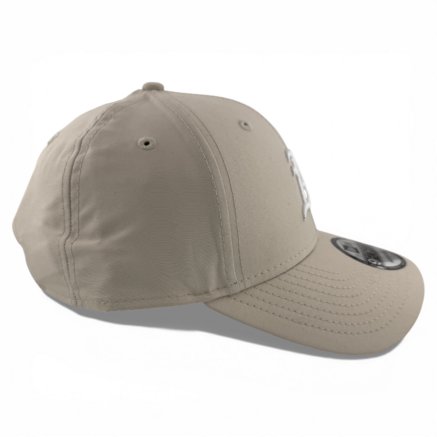New Era Oakland Athletics A's MLB Cream 9Forty Adjustable Strap Back Hat Cap