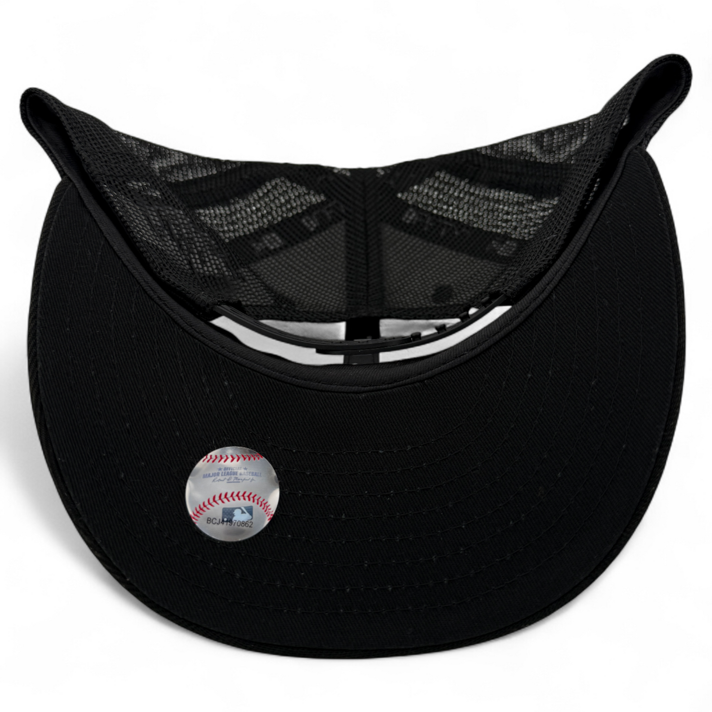 New Era Chicago White Sox MLB Labeled Logo 9Fifty Low Profile Trucker Snapback