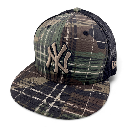 New Era New York Yankees MLB Camo Plaid 9FIFTY Mesh Snapback Adjustable Hat Cap