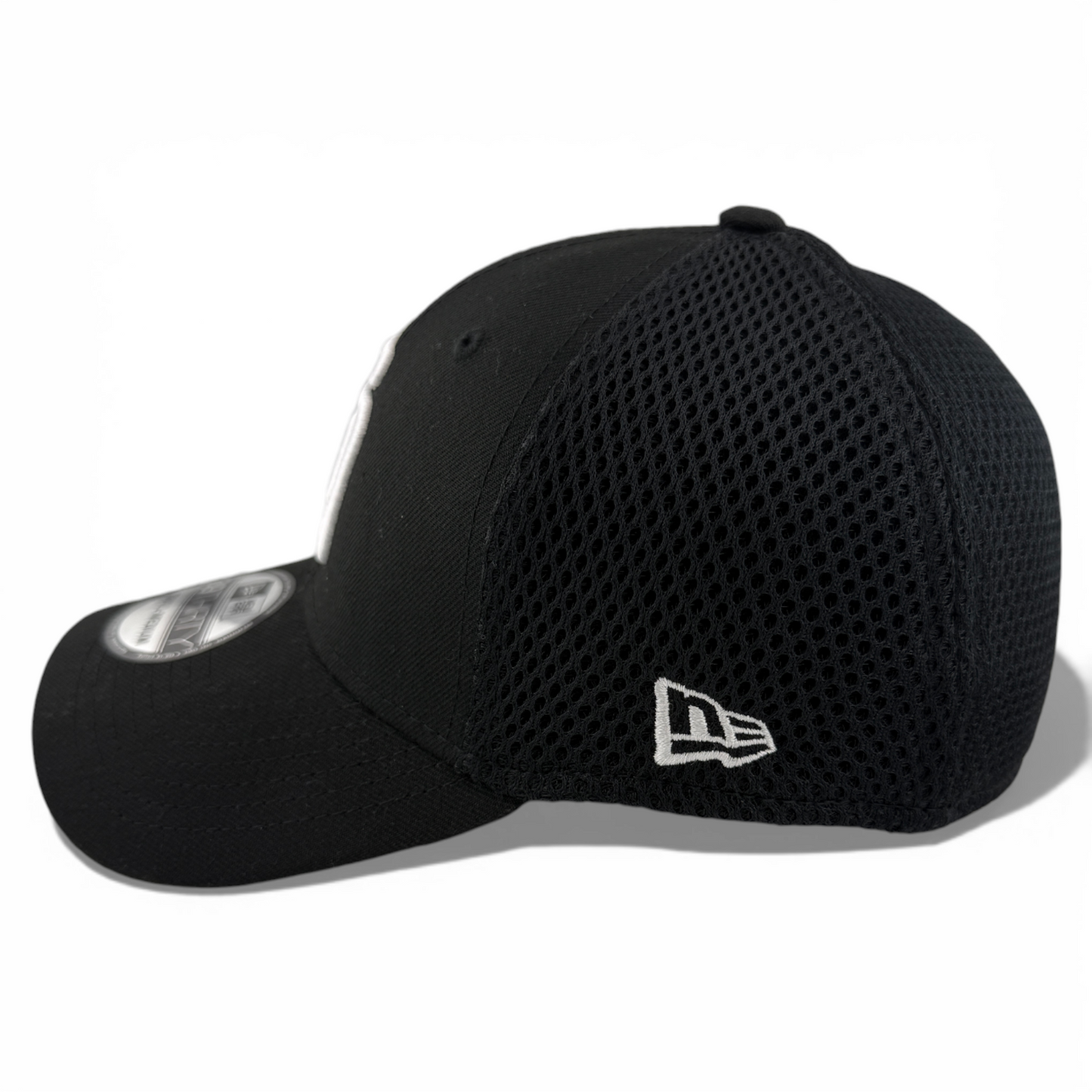 New Era San Diego Padres MLB Black White Logo Neo Mesh 39Thirty Flex Fit Hat Cap