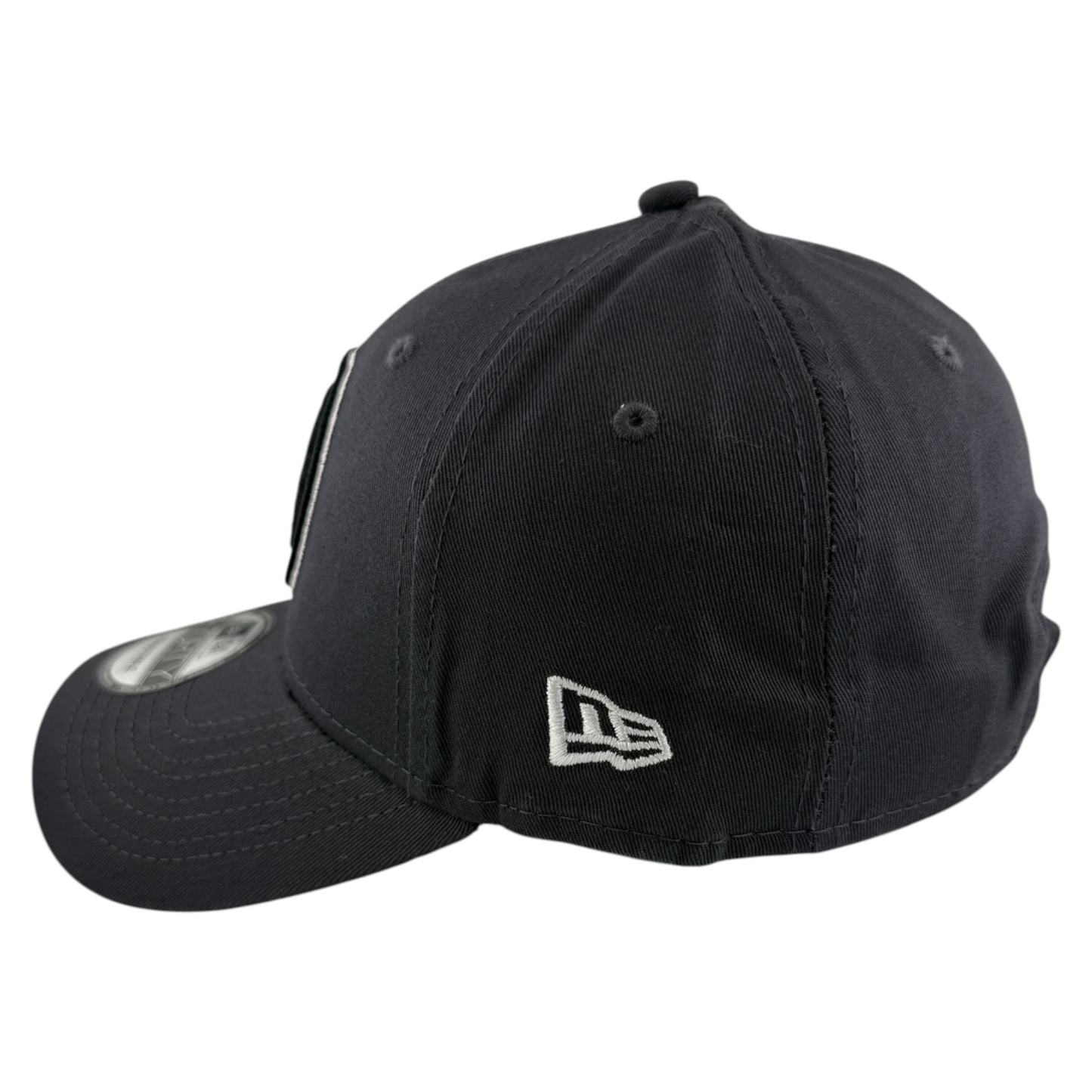 New Era New York Brooklyn Nets NBA Essential Grey 9Forty Adjustable Hat Cap