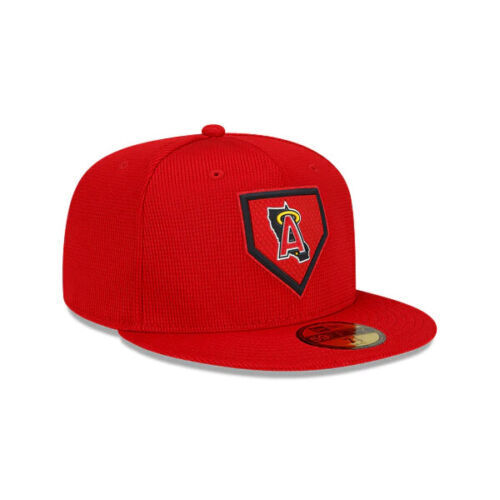 New Era Los Angeles Angels MLB 2022 Clubhouse Logo Red 59FIFTY Fitted Hat Cap