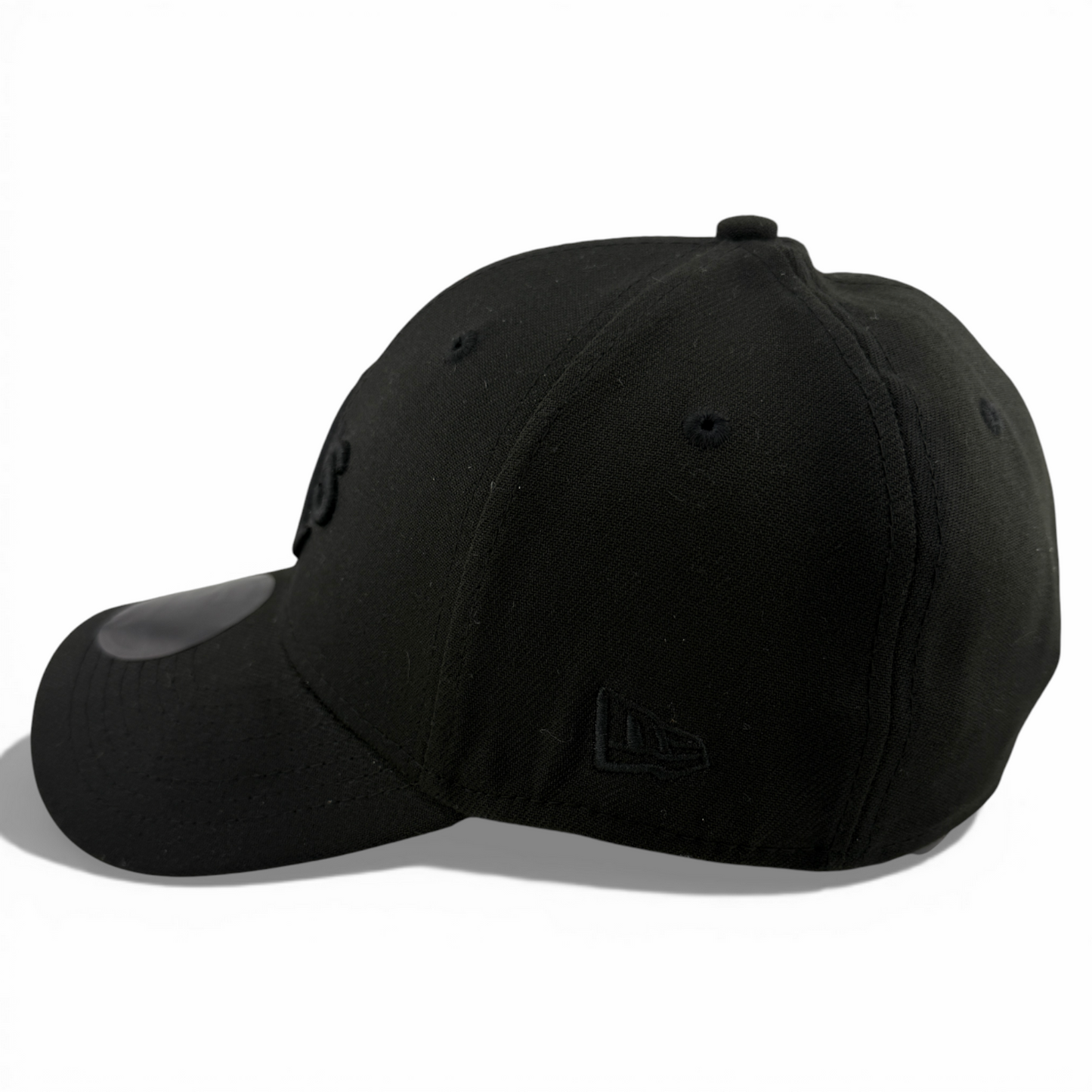 New Era Oakland Athletics A's MLB All Blackout Blacked Out 39Thirty Flex Fit Hat