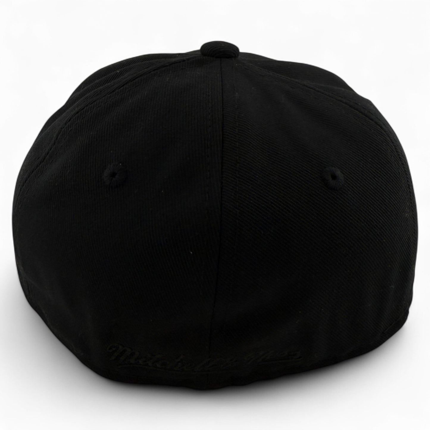 Mitchell & Ness Arizona Coyotes NHL All Black Blacked Out Dynasty Fitted Hat Cap
