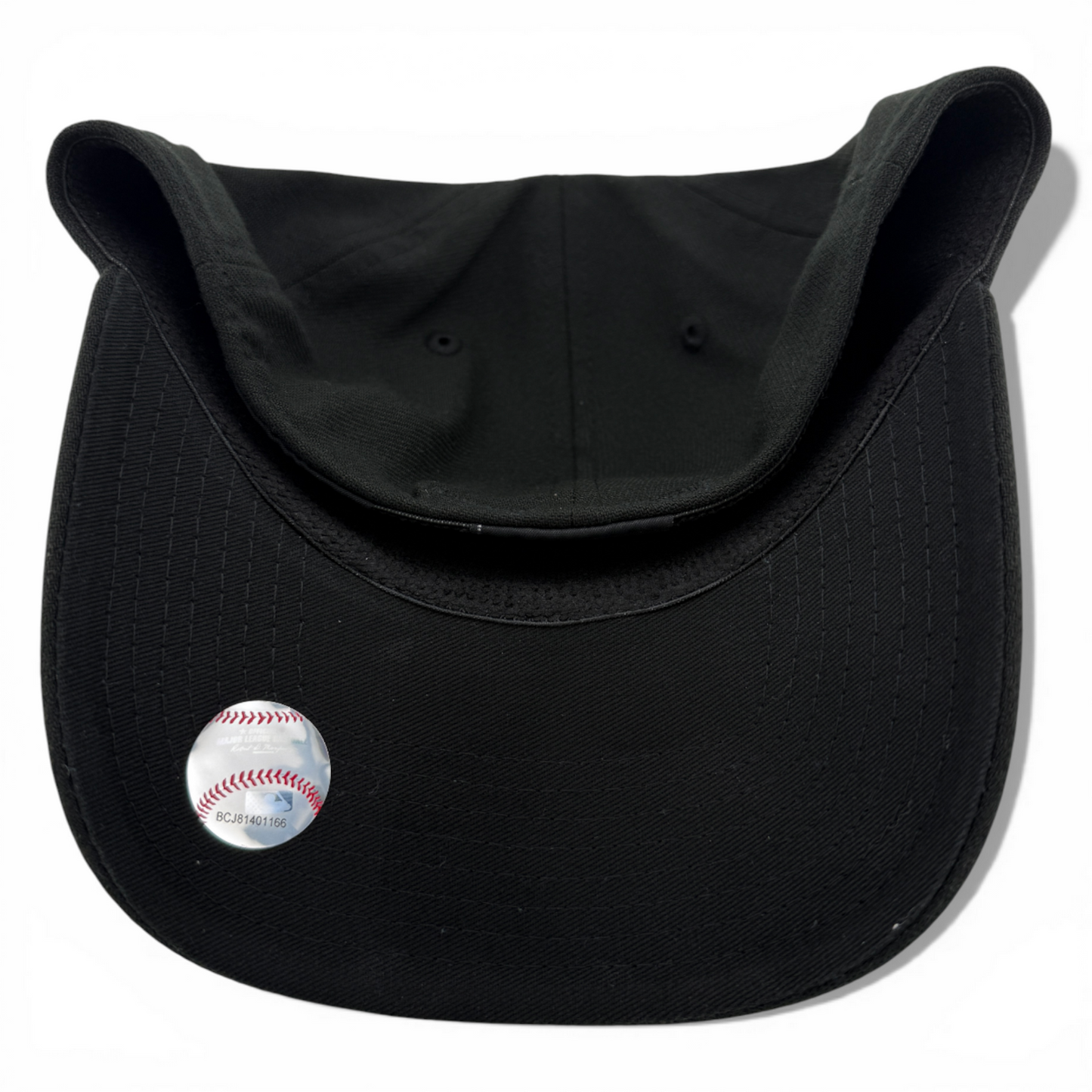 New Era Cincinnati Reds MLB All Blackout Blacked Out 39Thirty Flex Fit Hat Cap