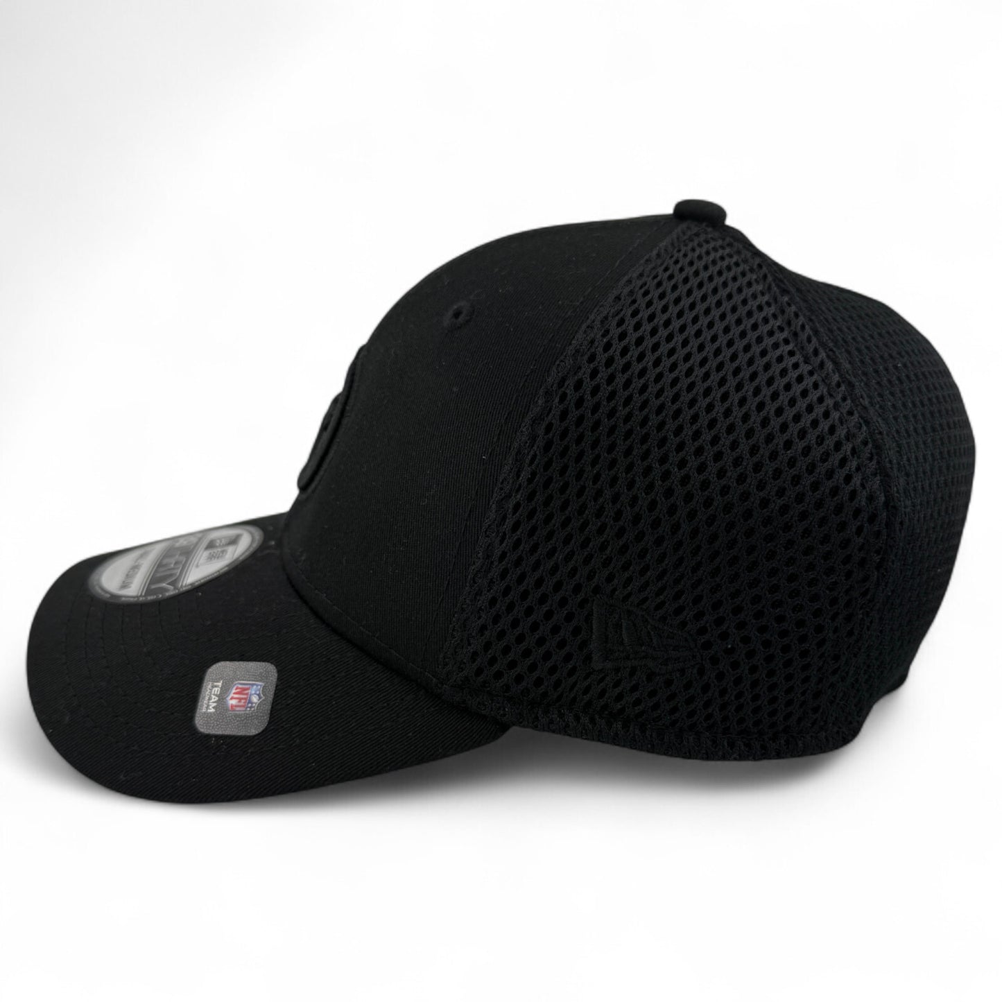 New Era Tennessee Titans NFL Solid All Black Neo Mesh 39Thirty Flex Fit Hat Cap