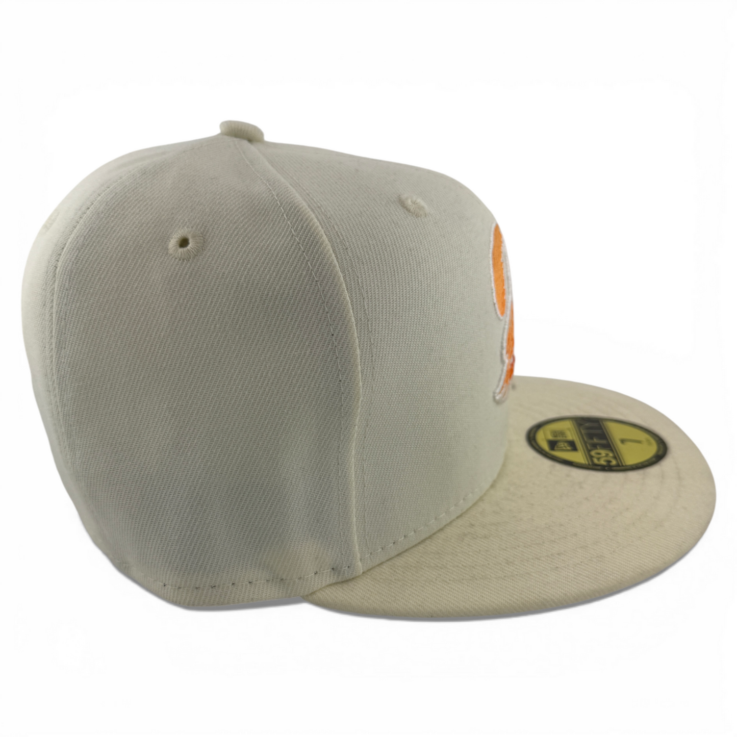 New Era Tampa Bay Buccaneers NFL Cream Throwback 59Fifty Fitted Hat Cap DAMAGED