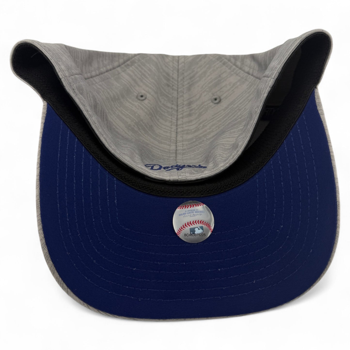 New Era Los Angeles Dodgers MLB 2023 Clubhouse Grey 39Thirty Stretch Fit Hat