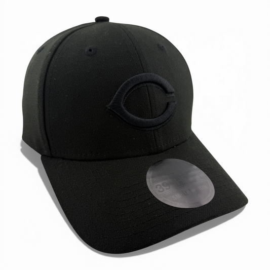 New Era Cincinnati Reds MLB All Blackout Blacked Out 39Thirty Flex Fit Hat Cap