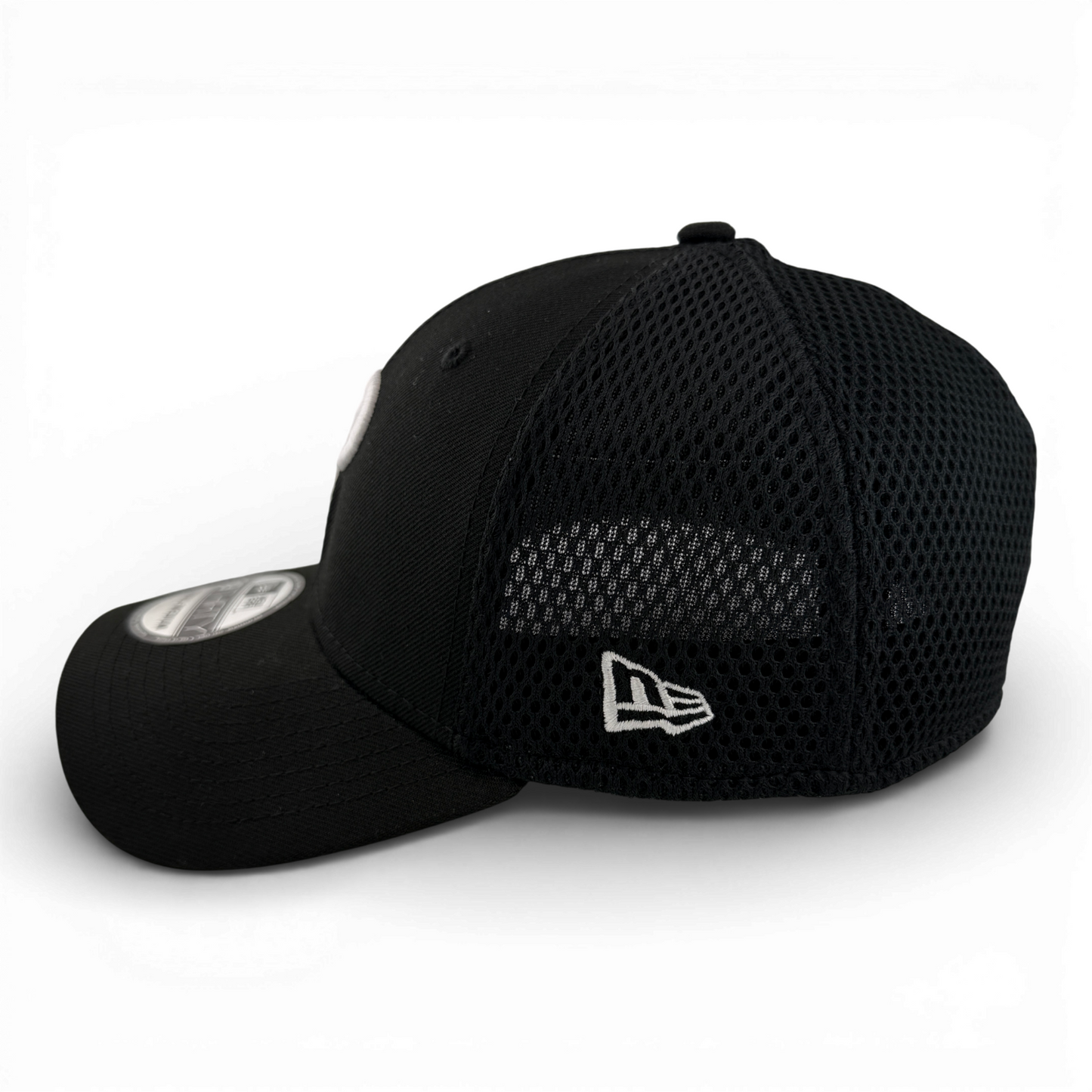 New Era Philadelphia Phillies Black White Logo Neo Mesh 39Thirty Flex Fit Ha