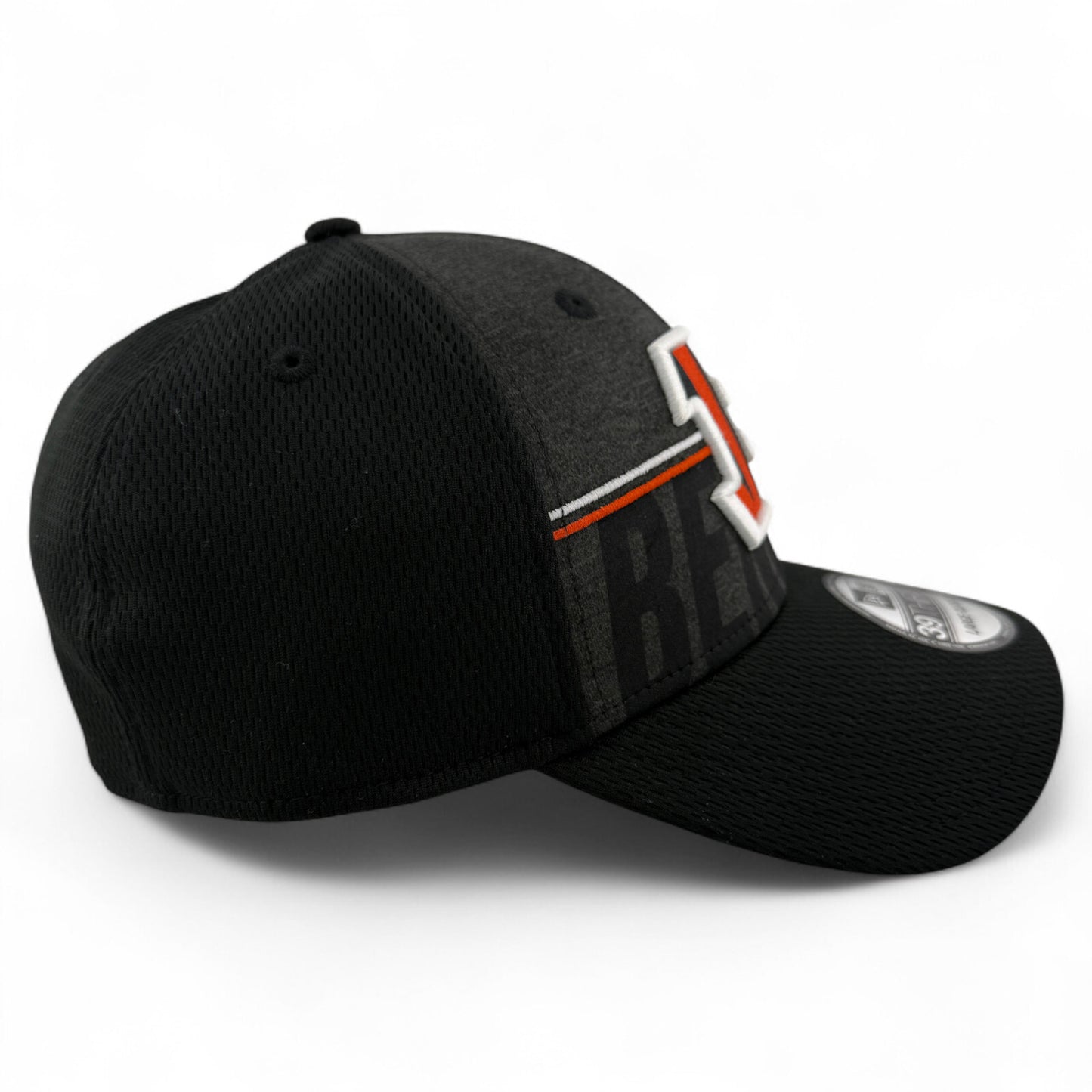 New Era Cincinnati Bengals NFL 2023 Training Camp Neo Mesh 39Thirty Flex Fit Hat